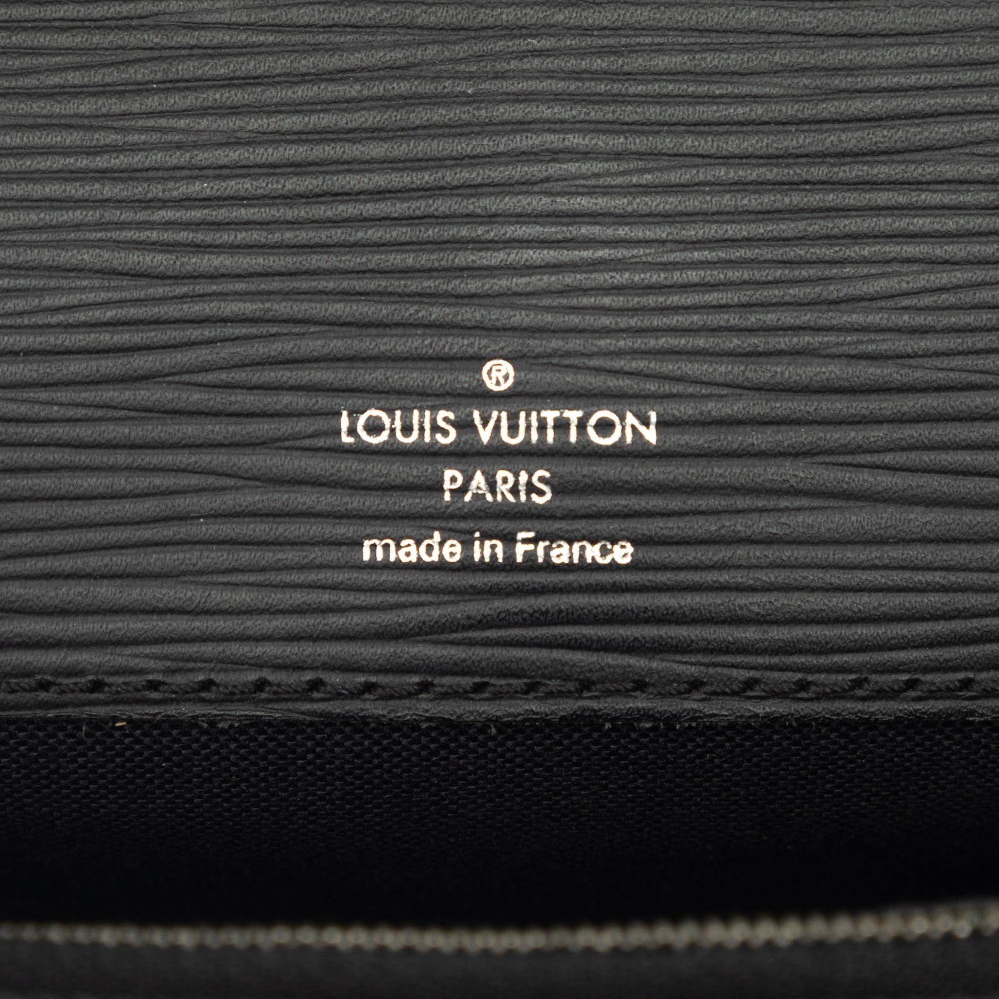 Louis Vuitton Epi Neo Belaia Clutch