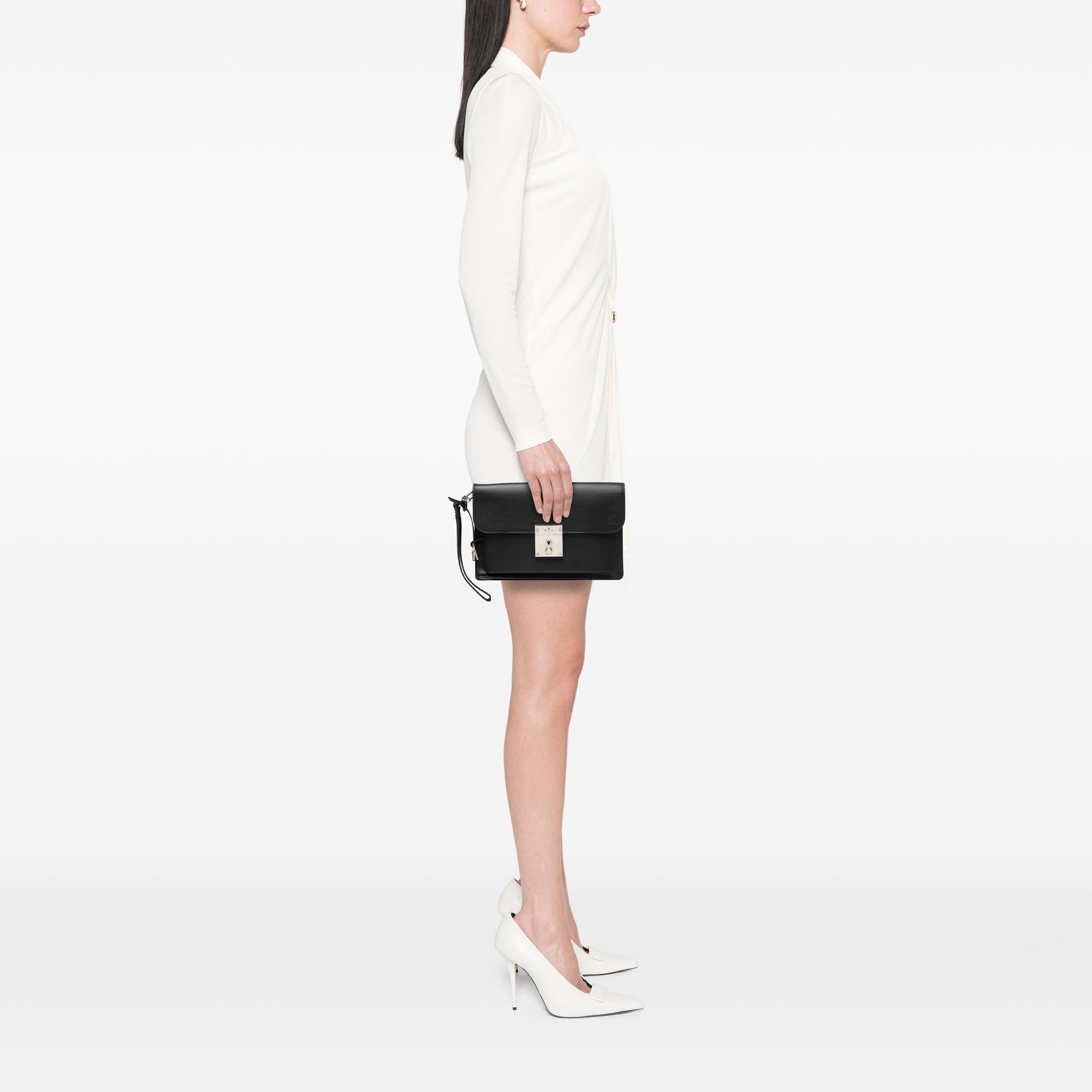Louis Vuitton Epi Neo Belaia Clutch