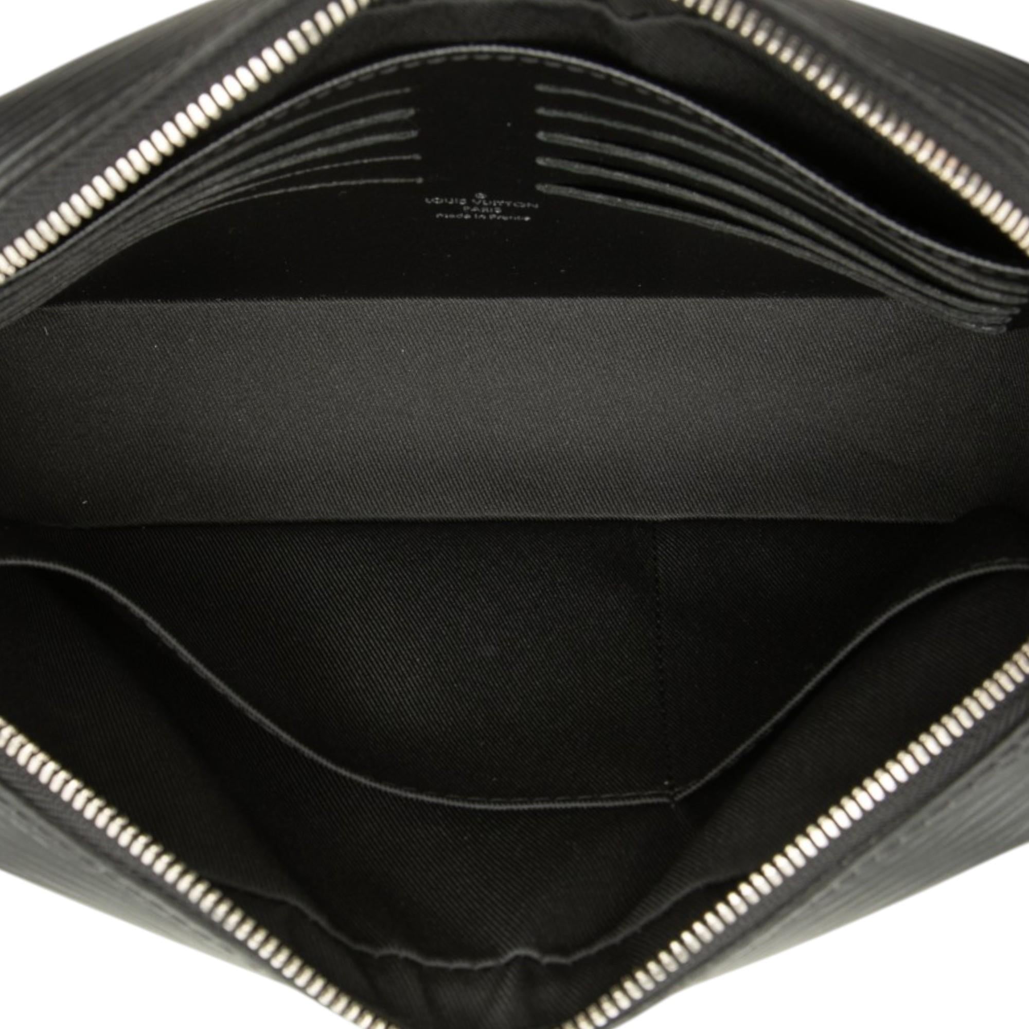 Louis Vuitton Epi Neo Hoche Clutch