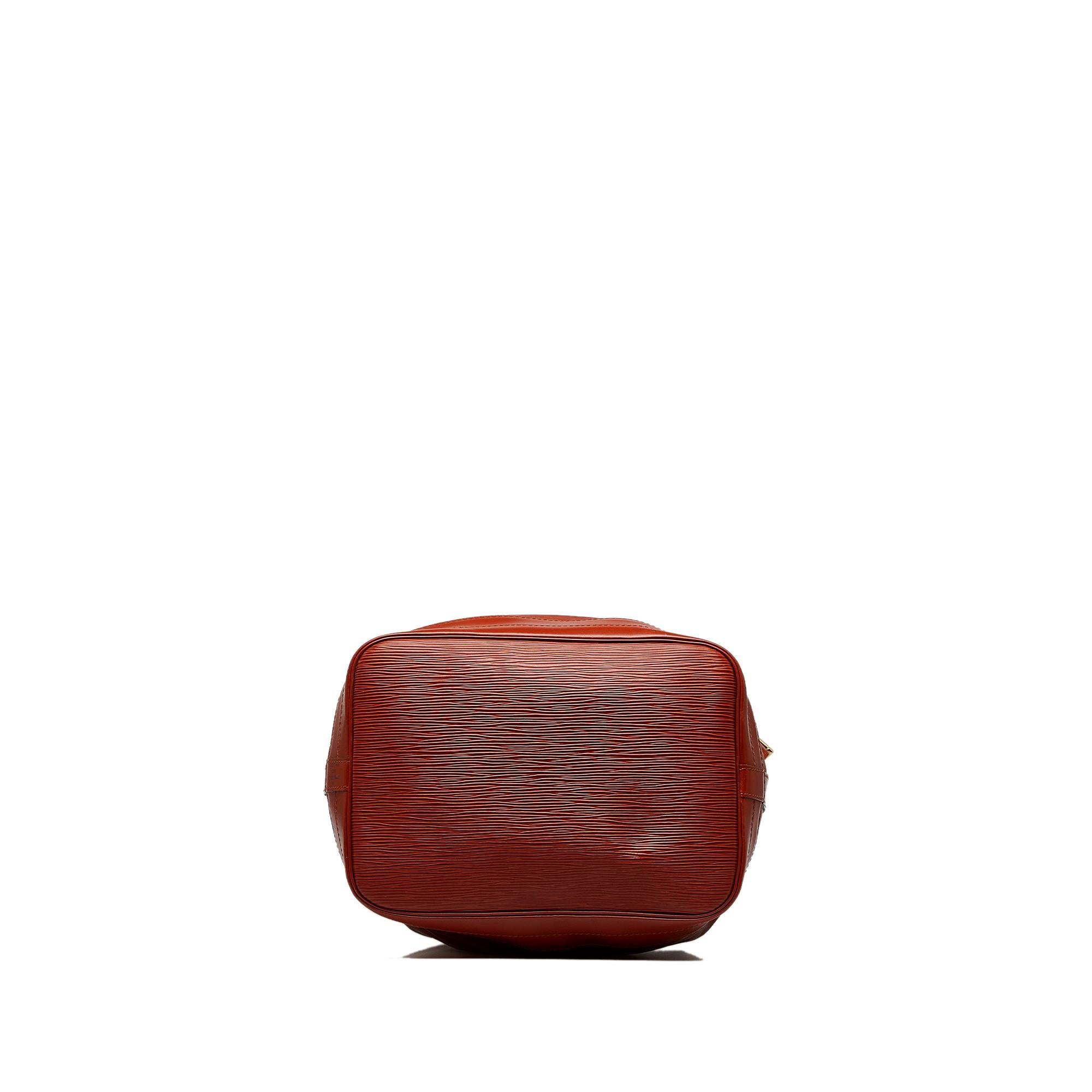 Louis Vuitton Epi Noe GM (SHG-o5JPhV)