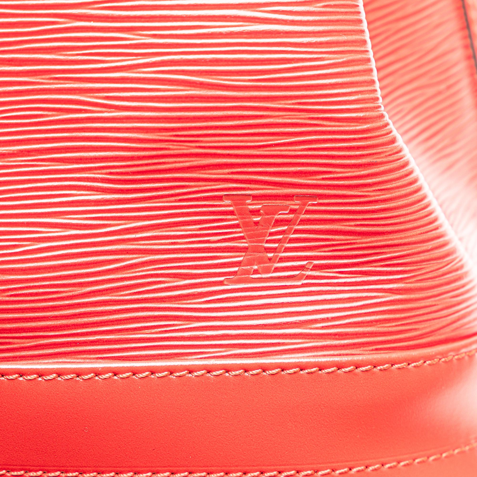 Louis Vuitton Epi Noe GM