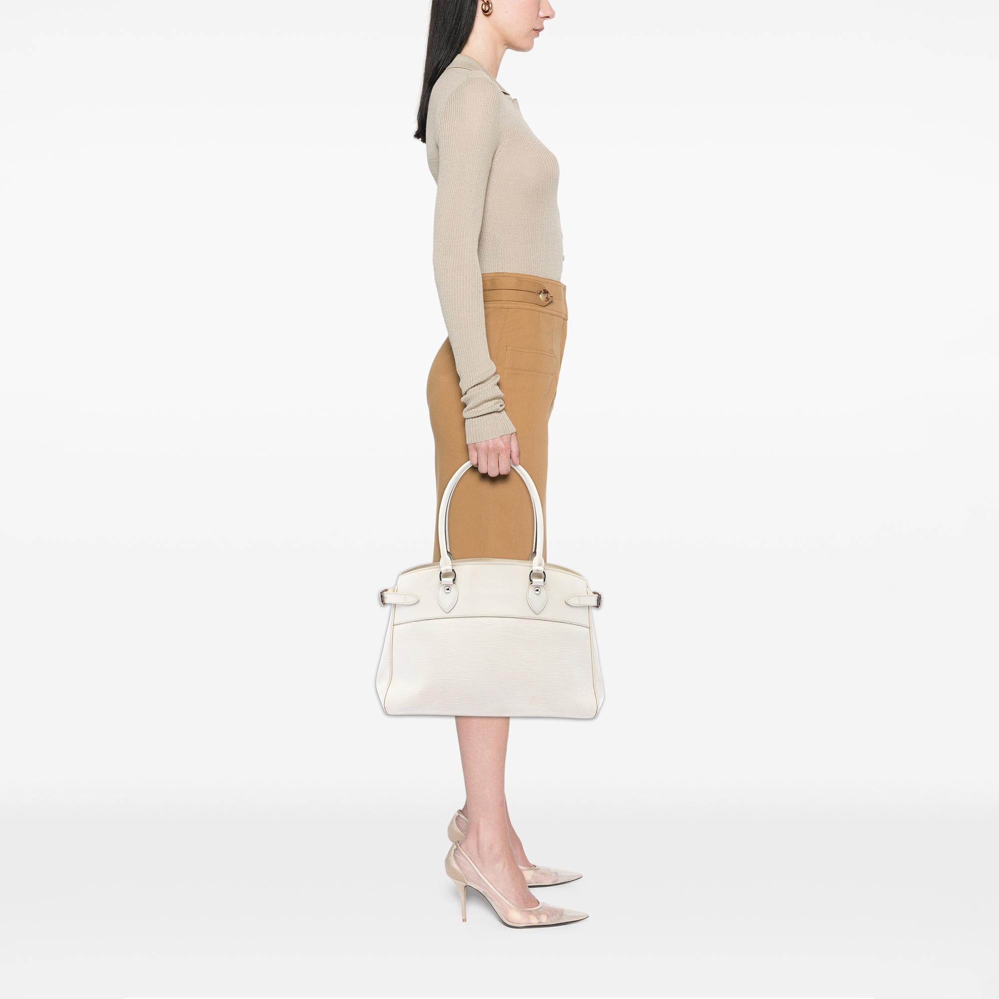 Louis Vuitton Epi Passy GM