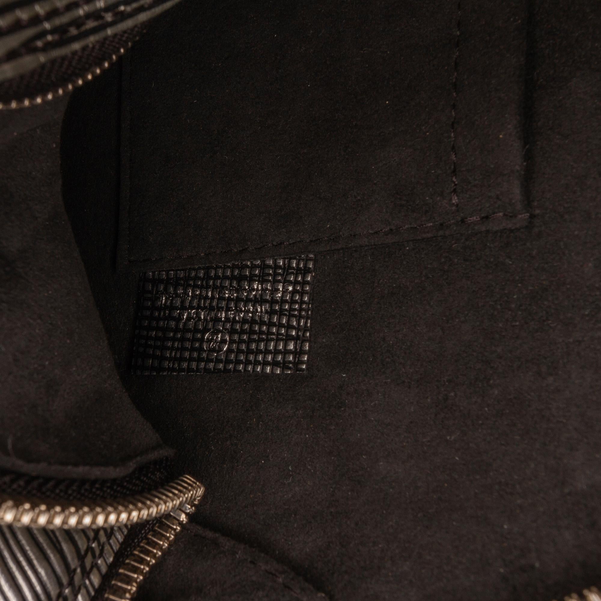 Louis Vuitton Epi Platine Alma BB (SHG-Pg152e)