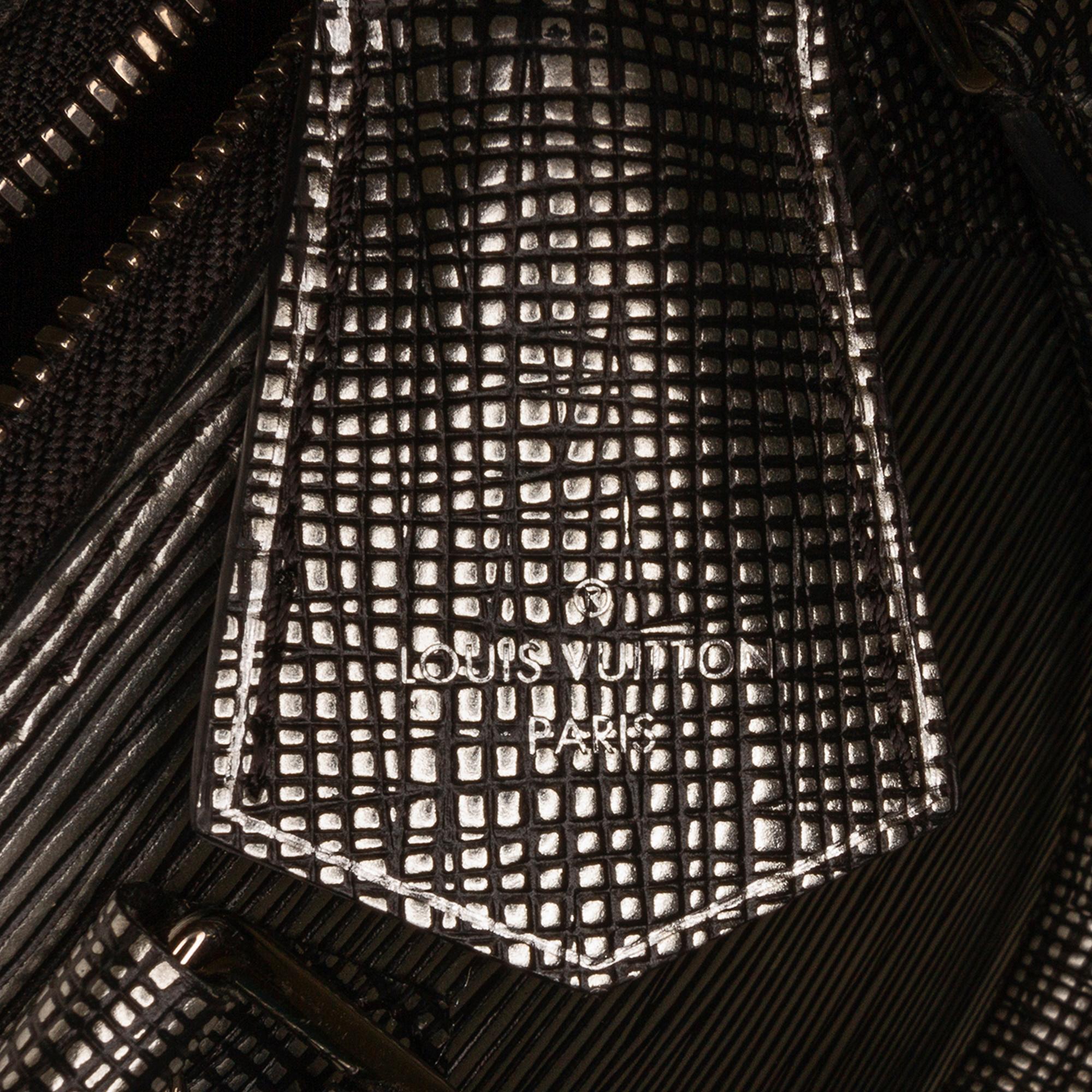 Louis Vuitton Epi Platine Alma BB (SHG-Pg152e)