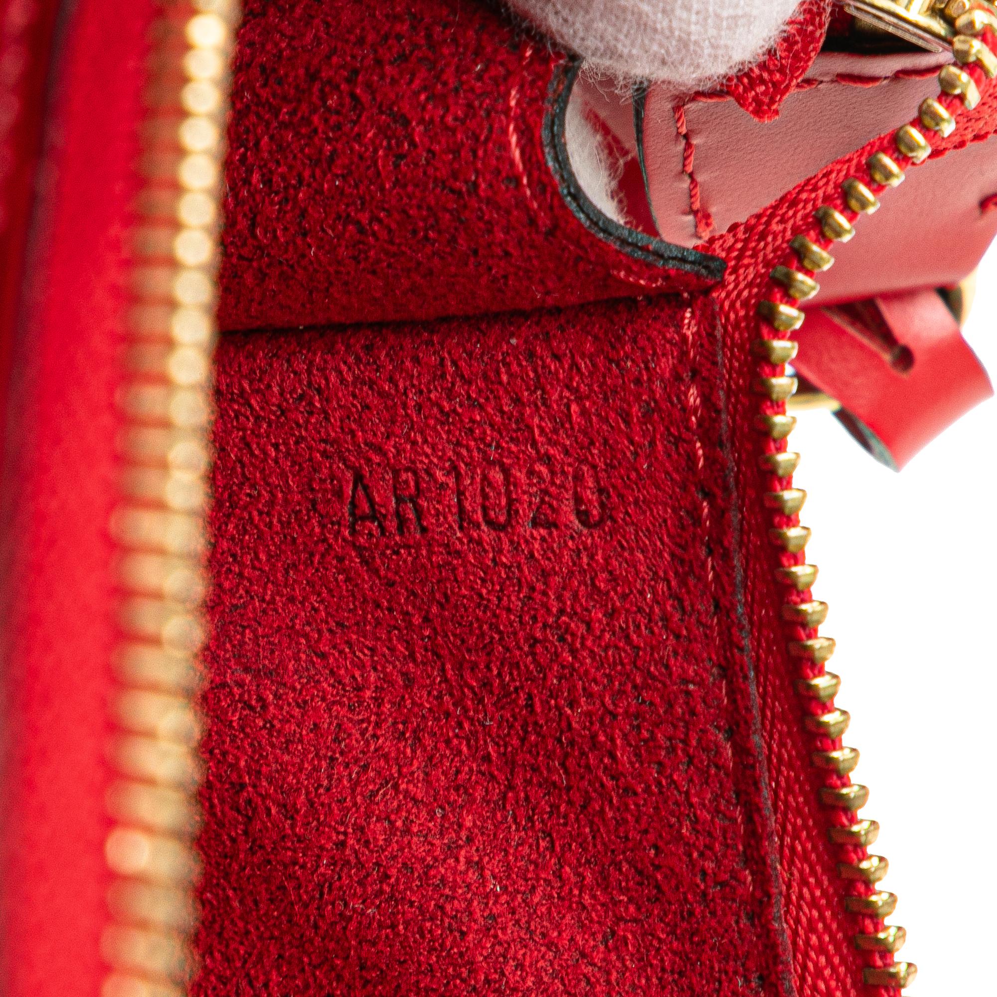 Louis Vuitton Epi Pochette Accessoires