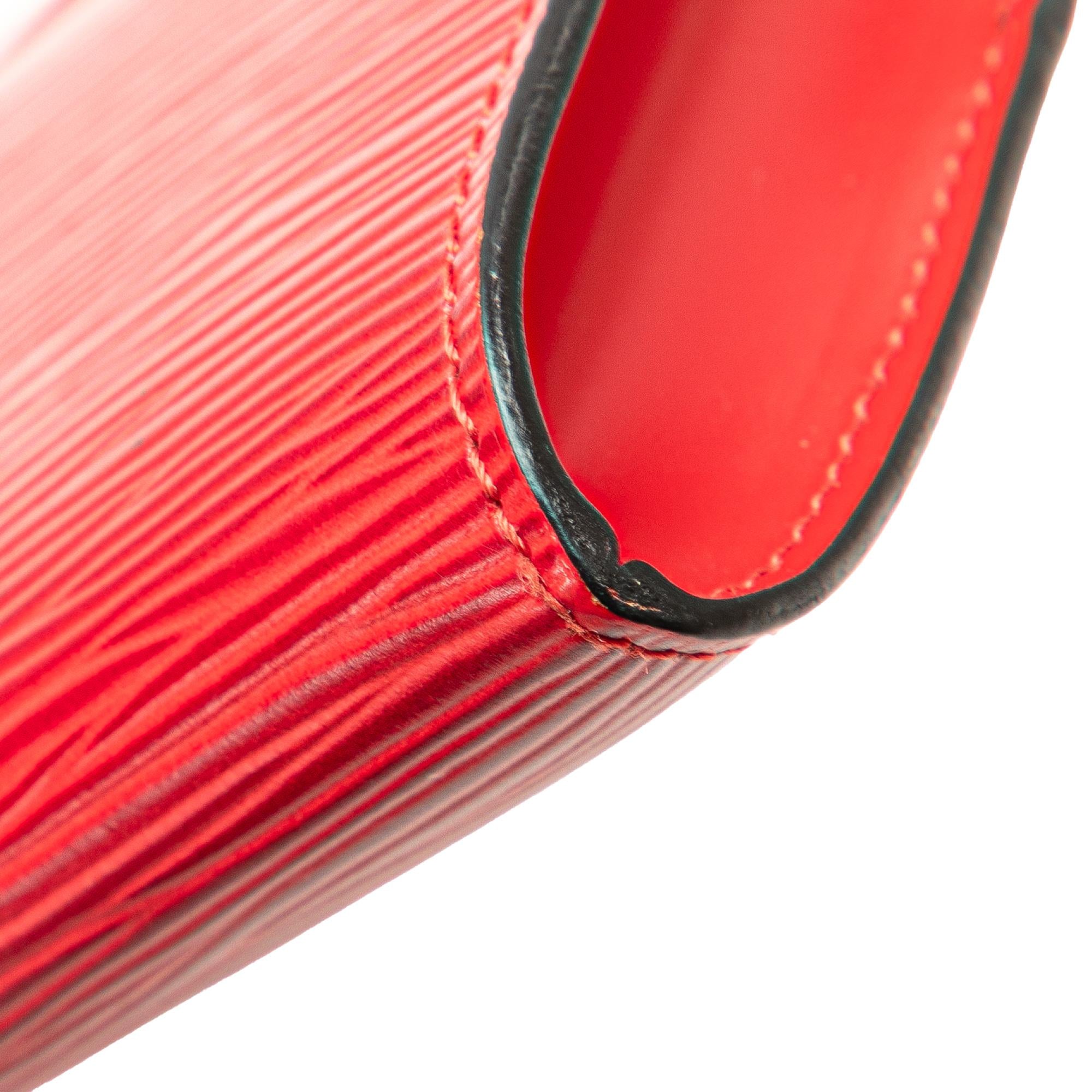 Louis Vuitton Epi Pochette Accessoires