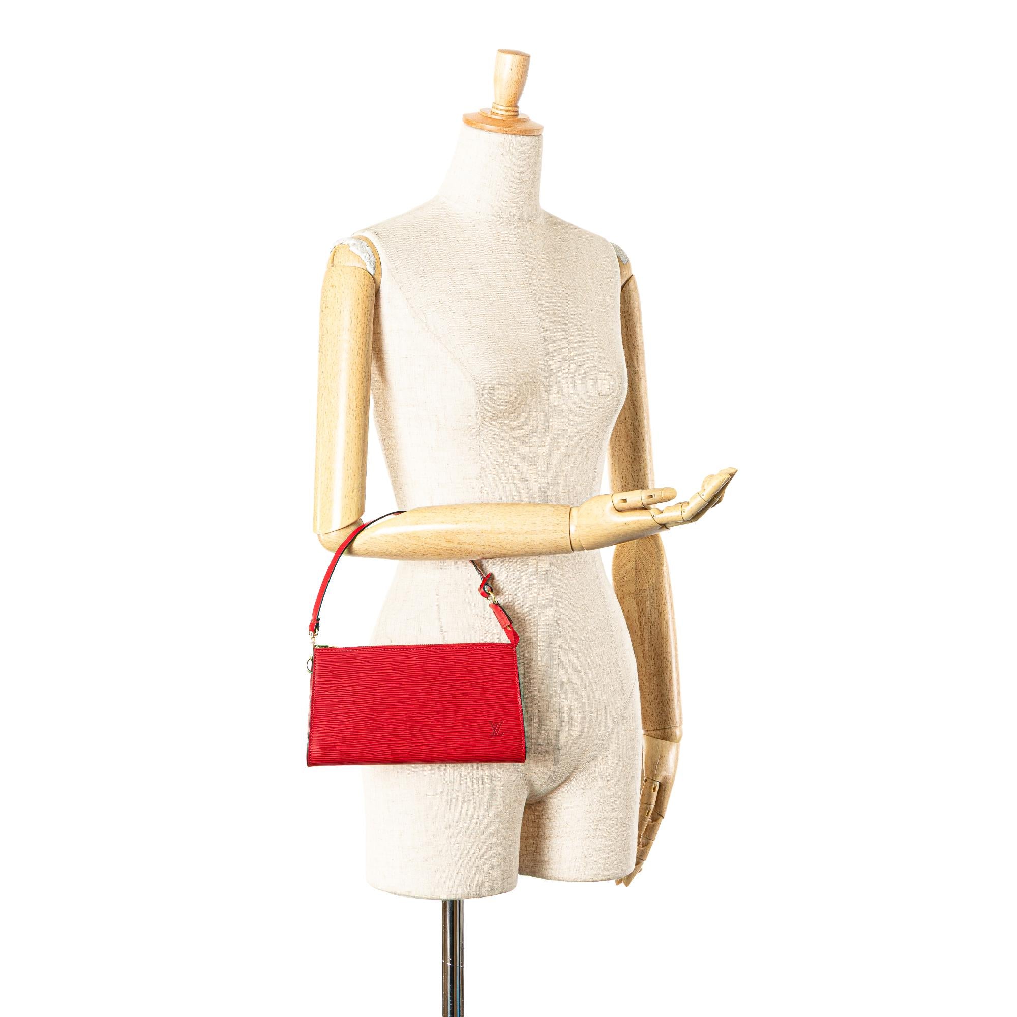 Louis Vuitton Epi Pochette Accessoires