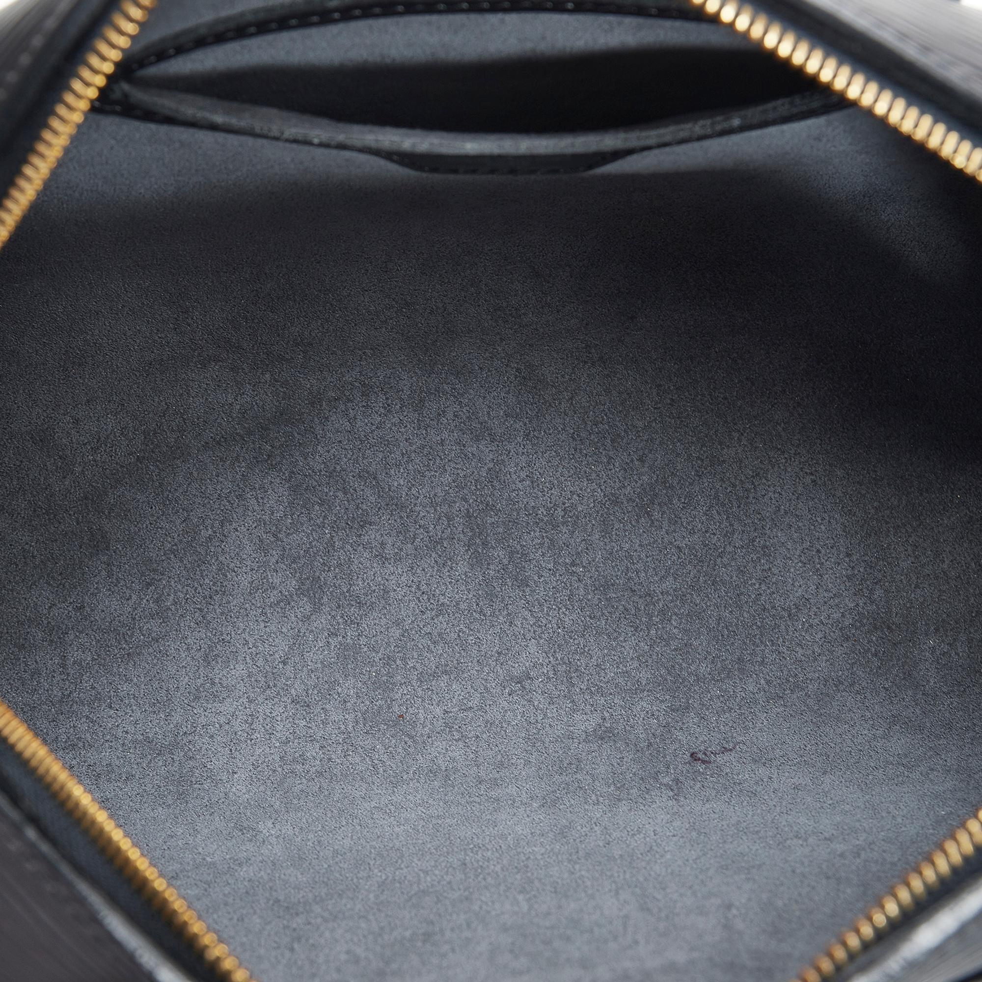 Louis Vuitton Epi Soufflot (SHG-AcdBgL)