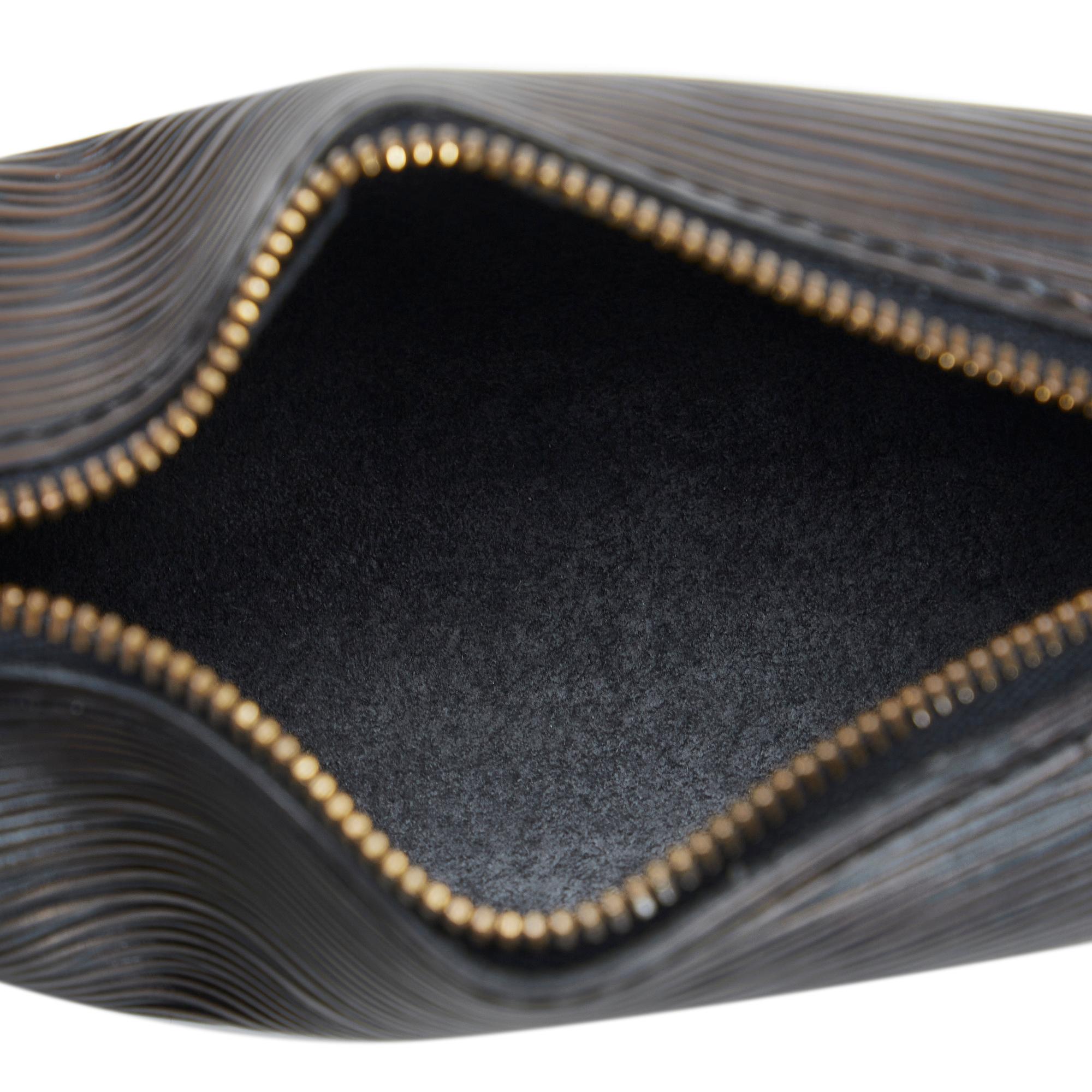 Louis Vuitton Epi Soufflot (SHG-AcdBgL)