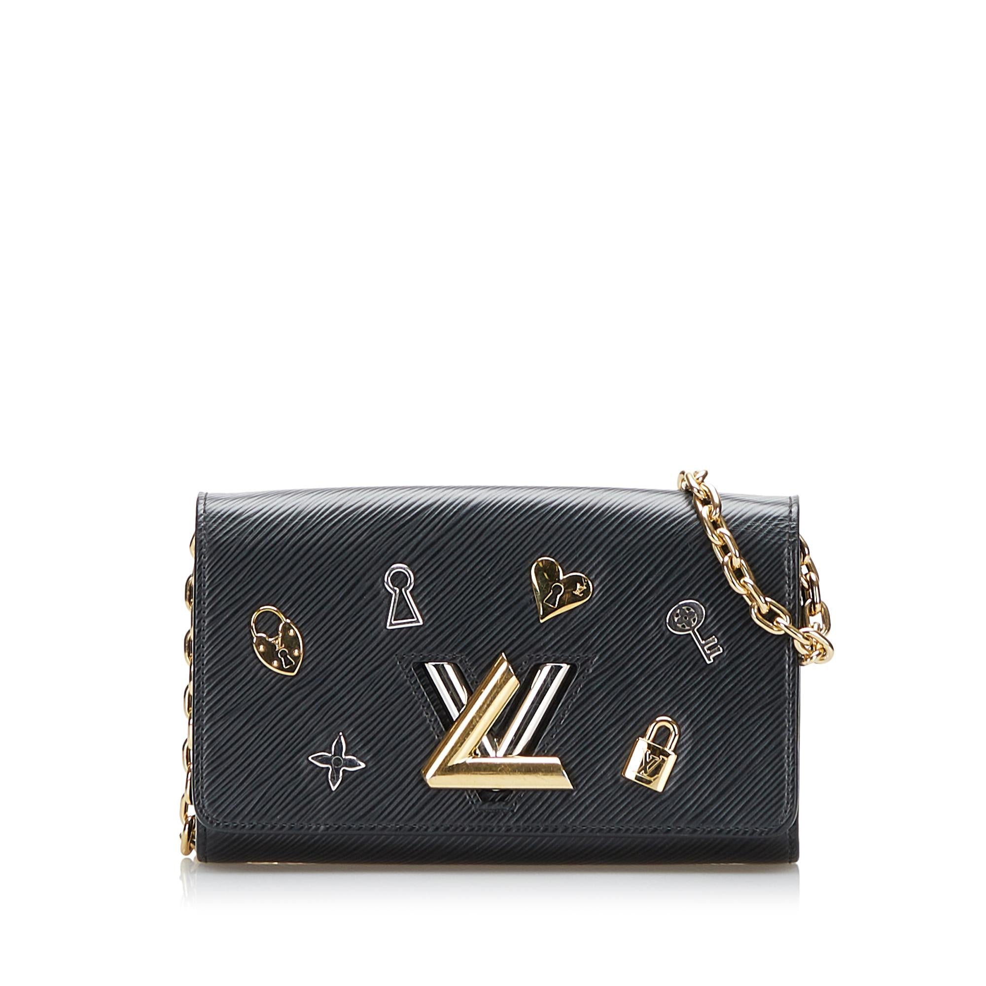 Louis Vuitton Epi Twist Love Lock Chain Wallet (SHG-MmYcl0)