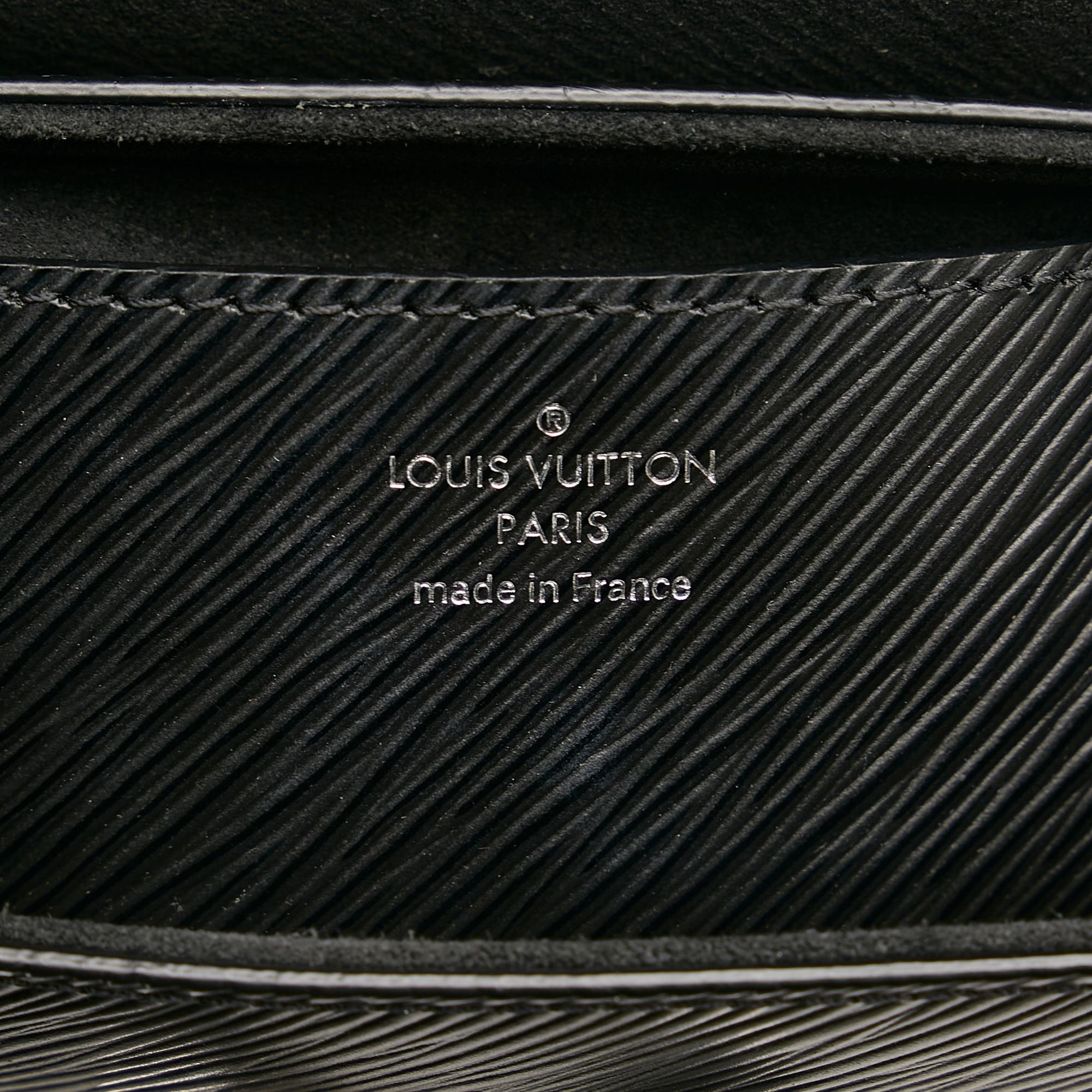 Louis Vuitton Epi Twist MM (SHG-cCsXKj)