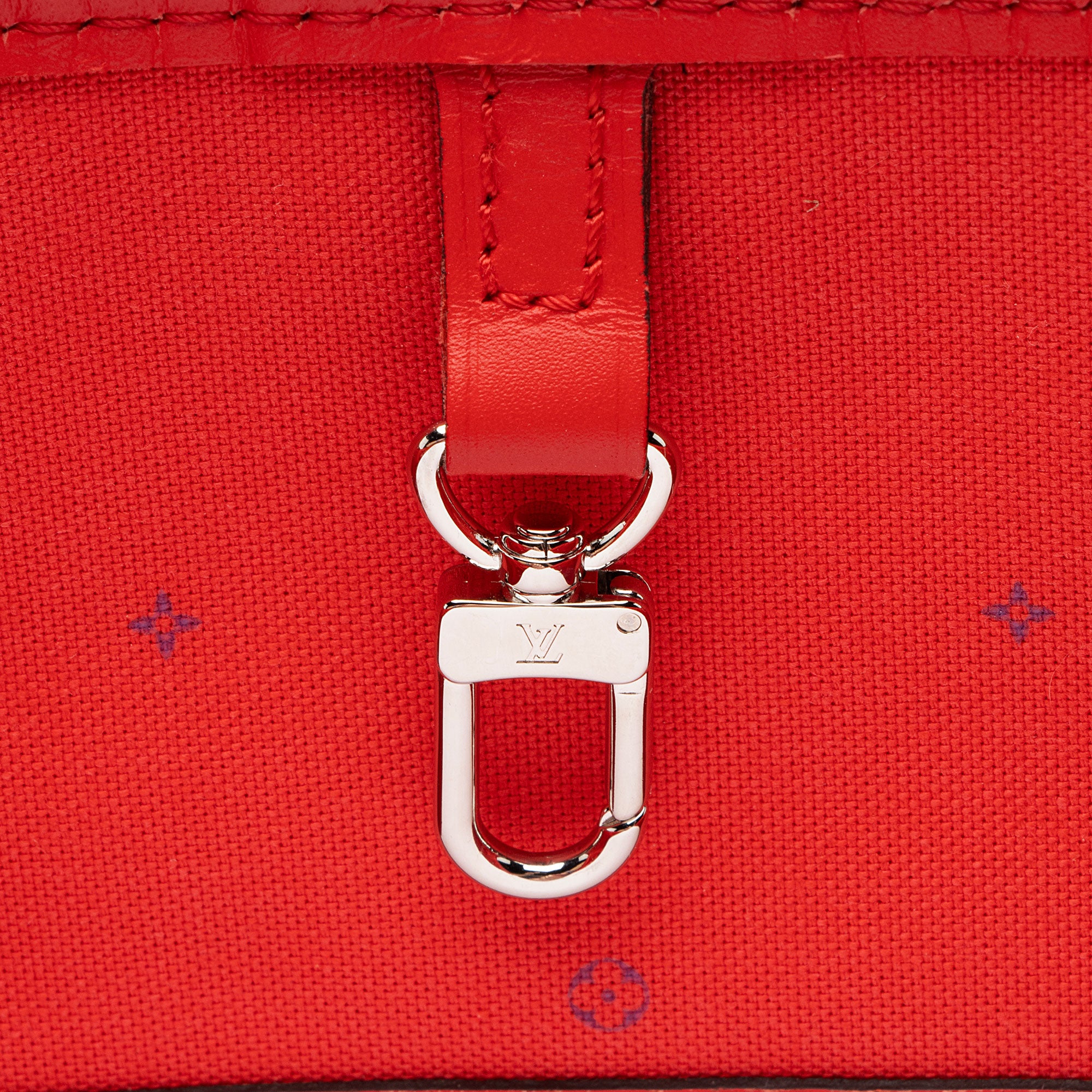 Louis Vuitton Giant Monogram Canvas Escale Neverfull MM Tote (SHF-HOLWmW)