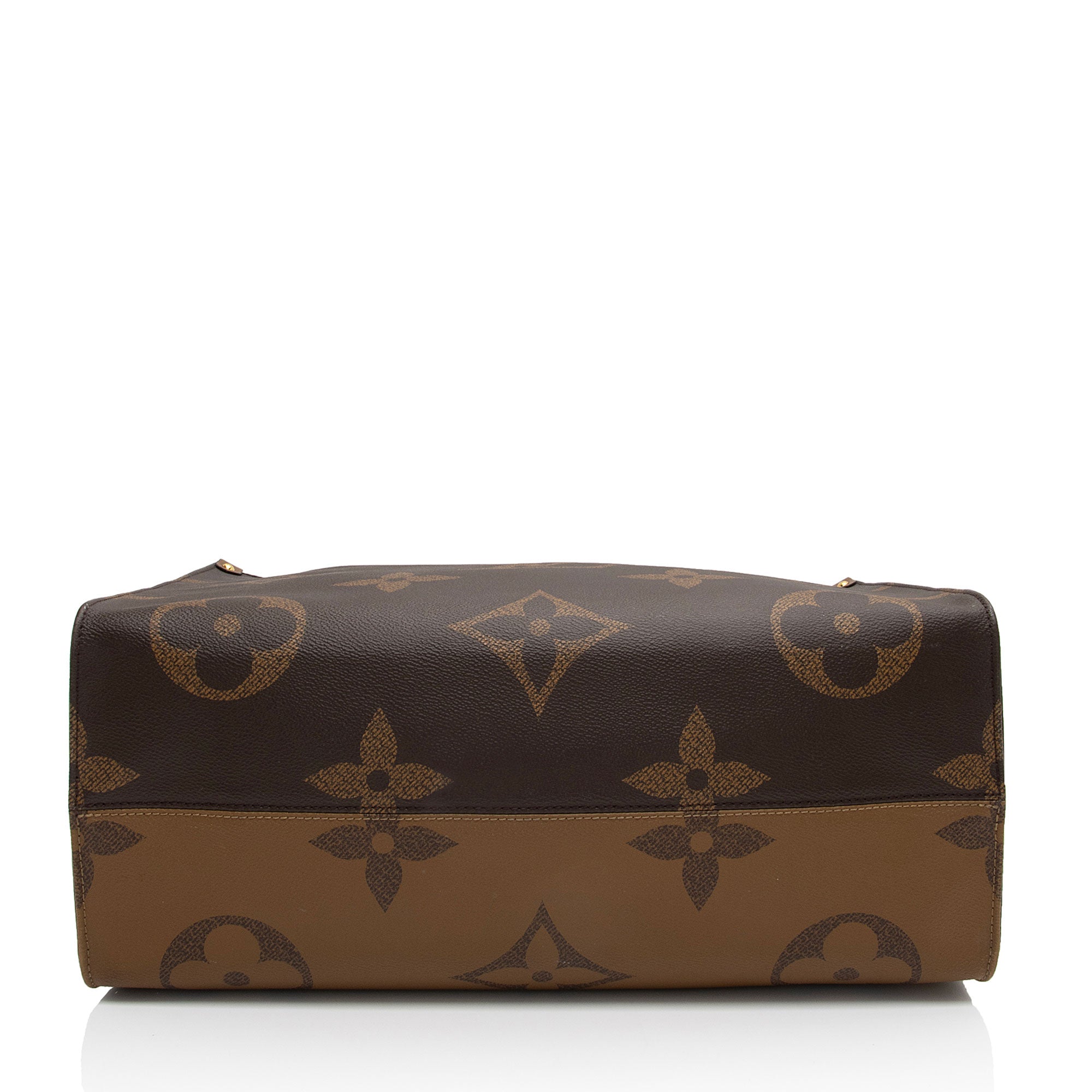 Louis Vuitton Giant Monogram Canvas Onthego GM Tote (SHF-BTGNiS)