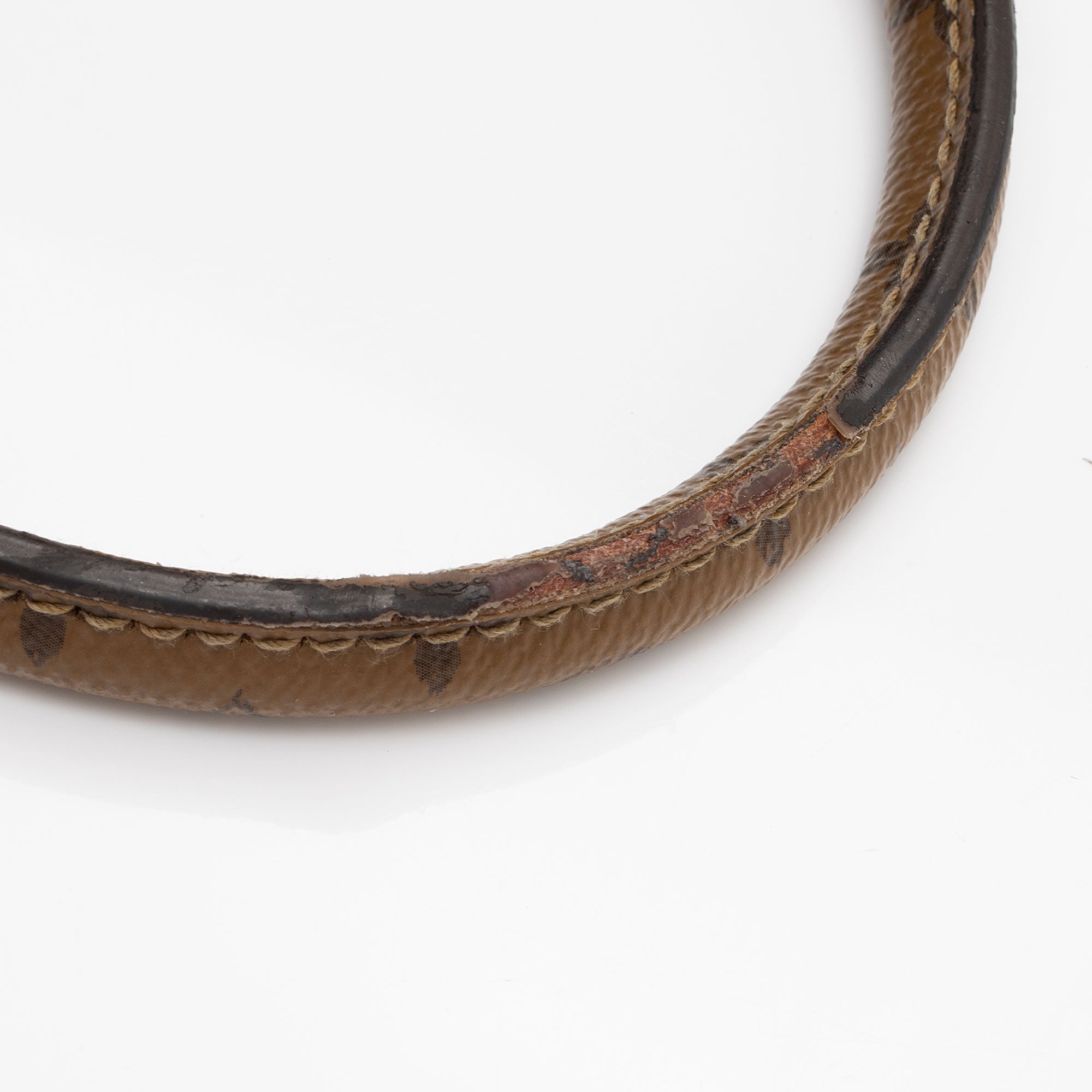 Louis Vuitton Giant Monogram Canvas Onthego GM Tote (SHF-BTGNiS)