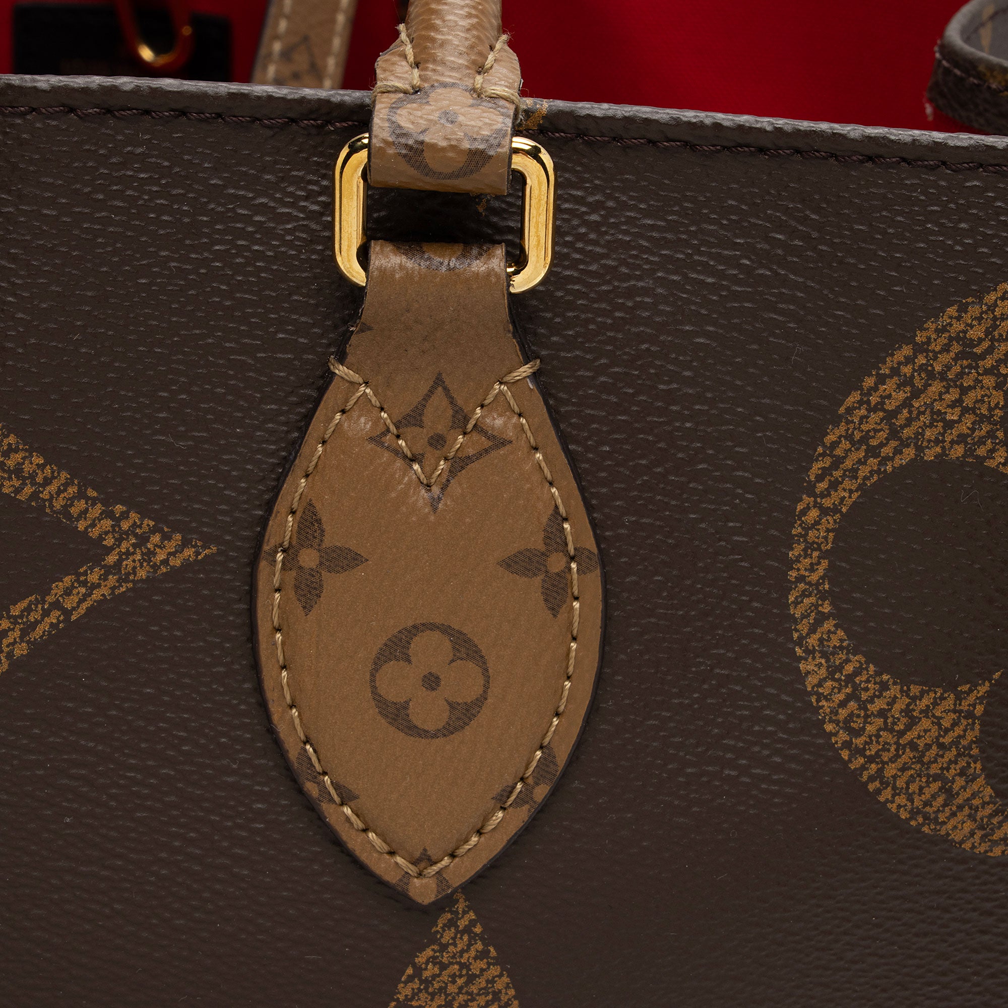 Louis Vuitton Giant Monogram Canvas Onthego GM Tote (SHF-BTGNiS)