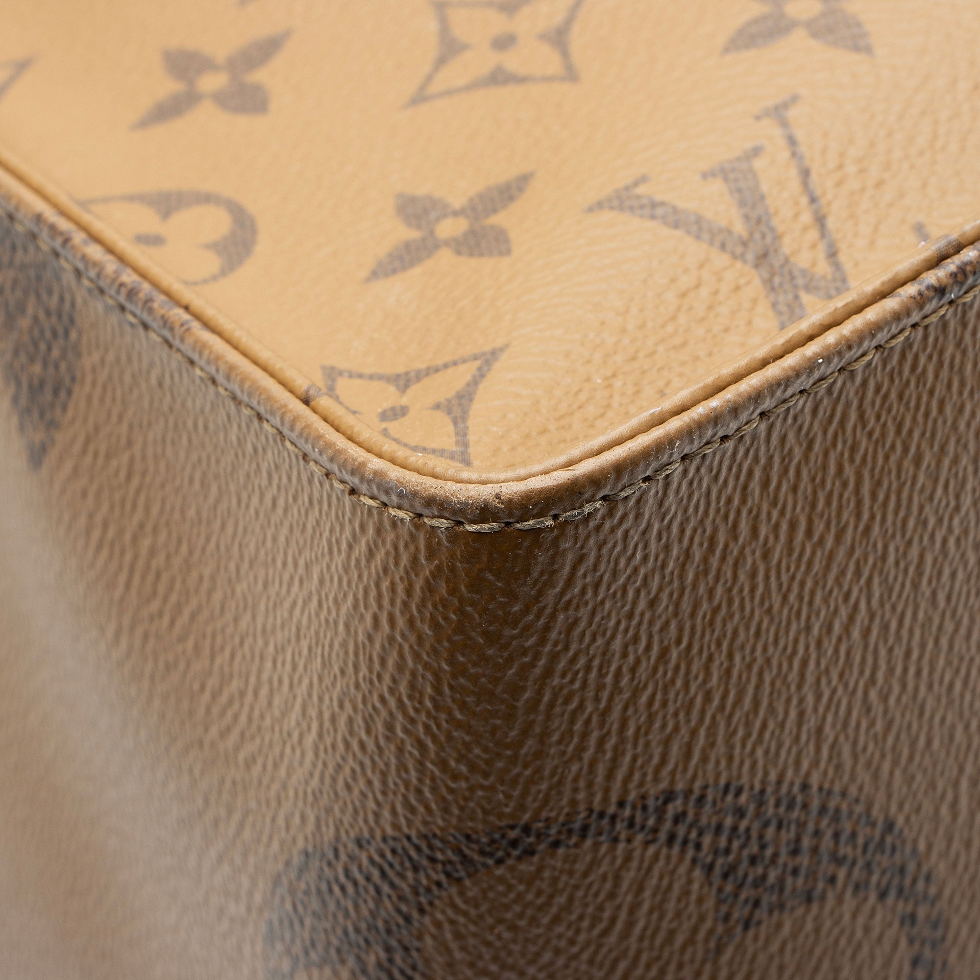 Louis Vuitton Giant Monogram Canvas Onthego GM Tote