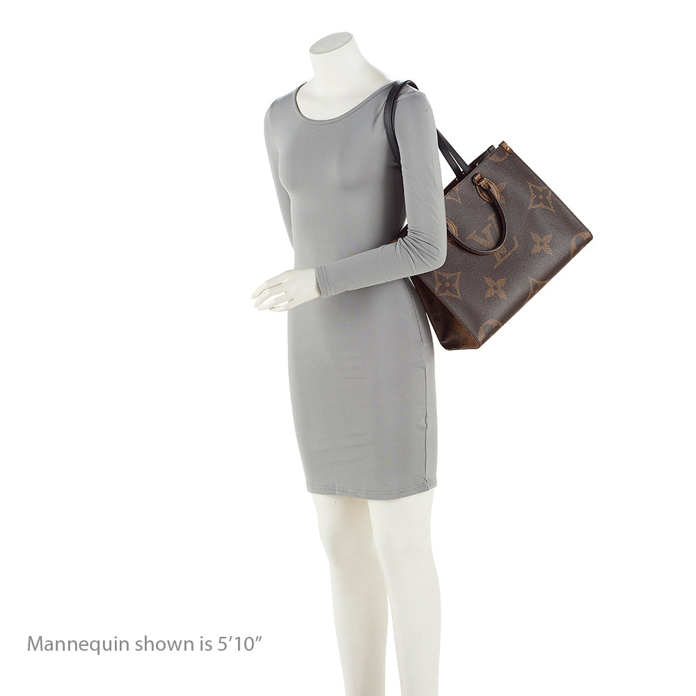 Louis Vuitton Giant Monogram Canvas Onthego MM Tote (SHF-fOILTP)