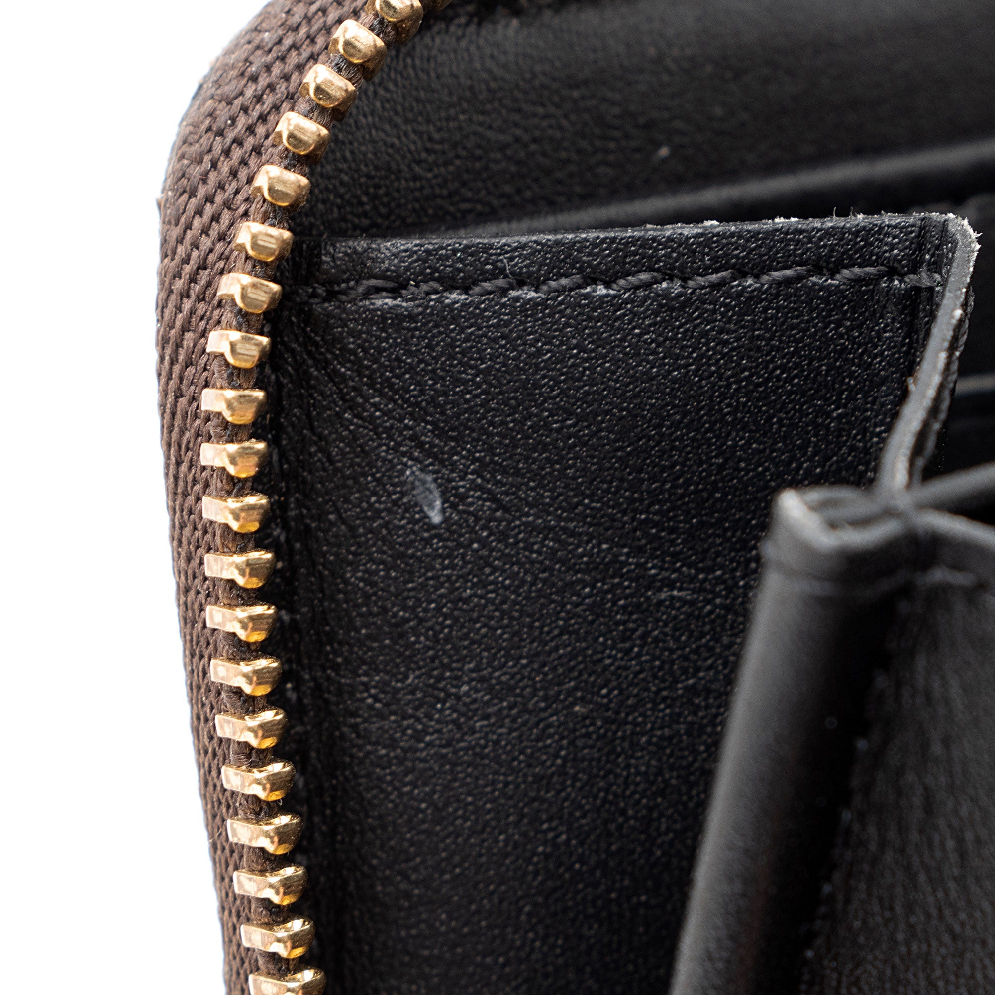 Louis Vuitton Giant Monogram Canvas Zippy Coin Purse (SHF-hgjWkd)