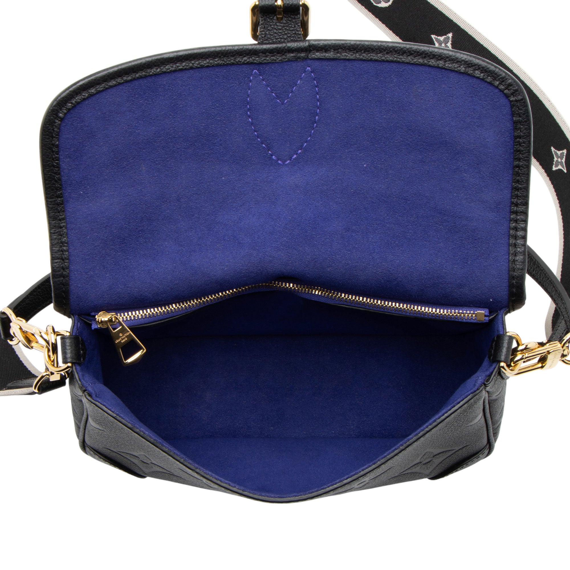 Louis Vuitton Giant Monogram Empreinte Diane Shoulder Bag (SHF-QF2Vyh)