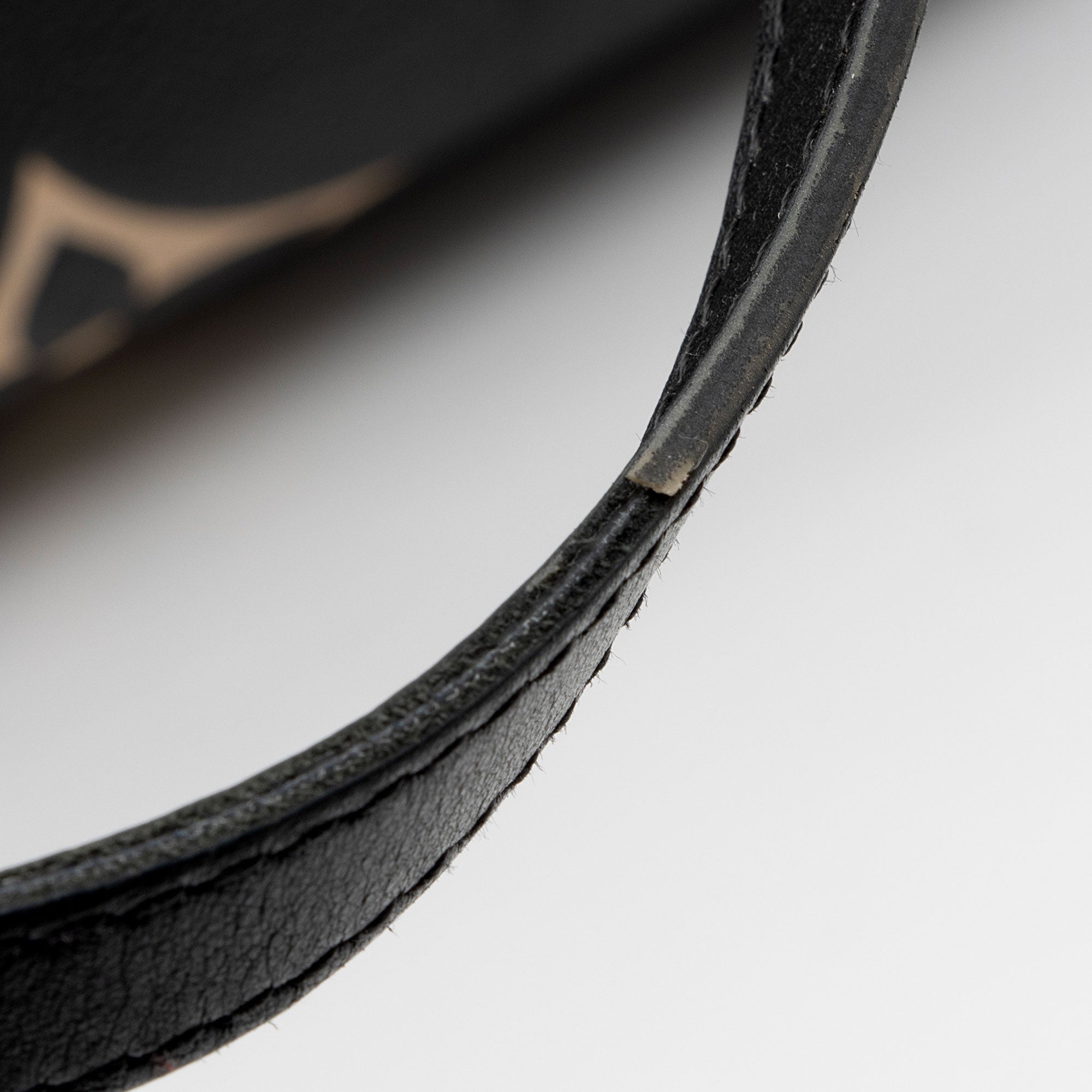 Louis Vuitton Giant Monogram Empreinte Bicolor Bicolor Onthego MM Tote (SHF-kjKSB8)