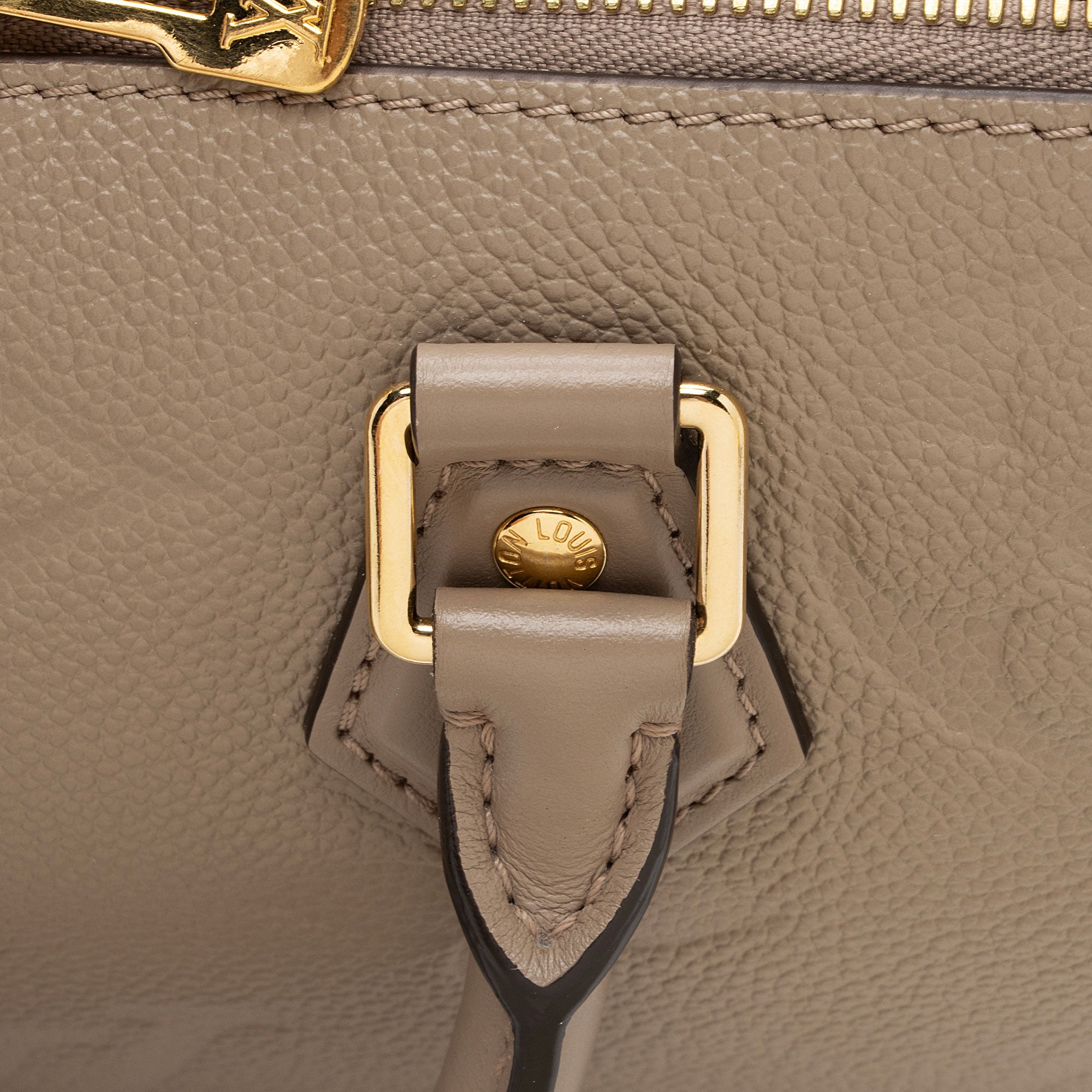 Louis Vuitton Giant Monogram Empreinte Speedy Bandouliere 25 Satchel (SHF-IaNyOF)