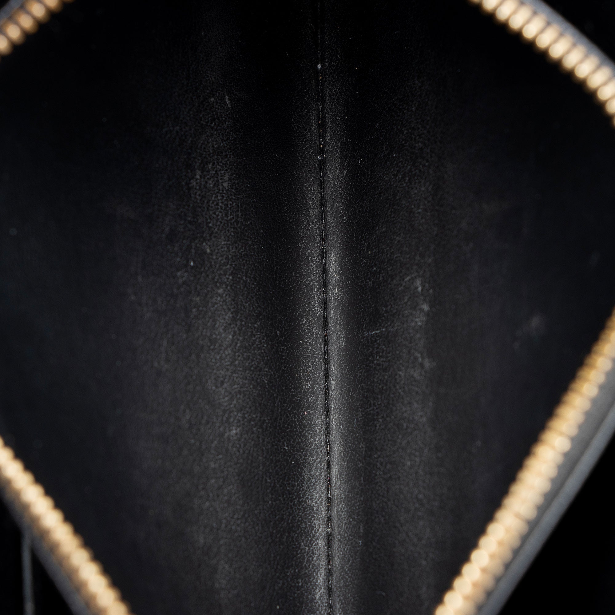 Louis Vuitton Giant Reverse Monogram Zippy Wallet