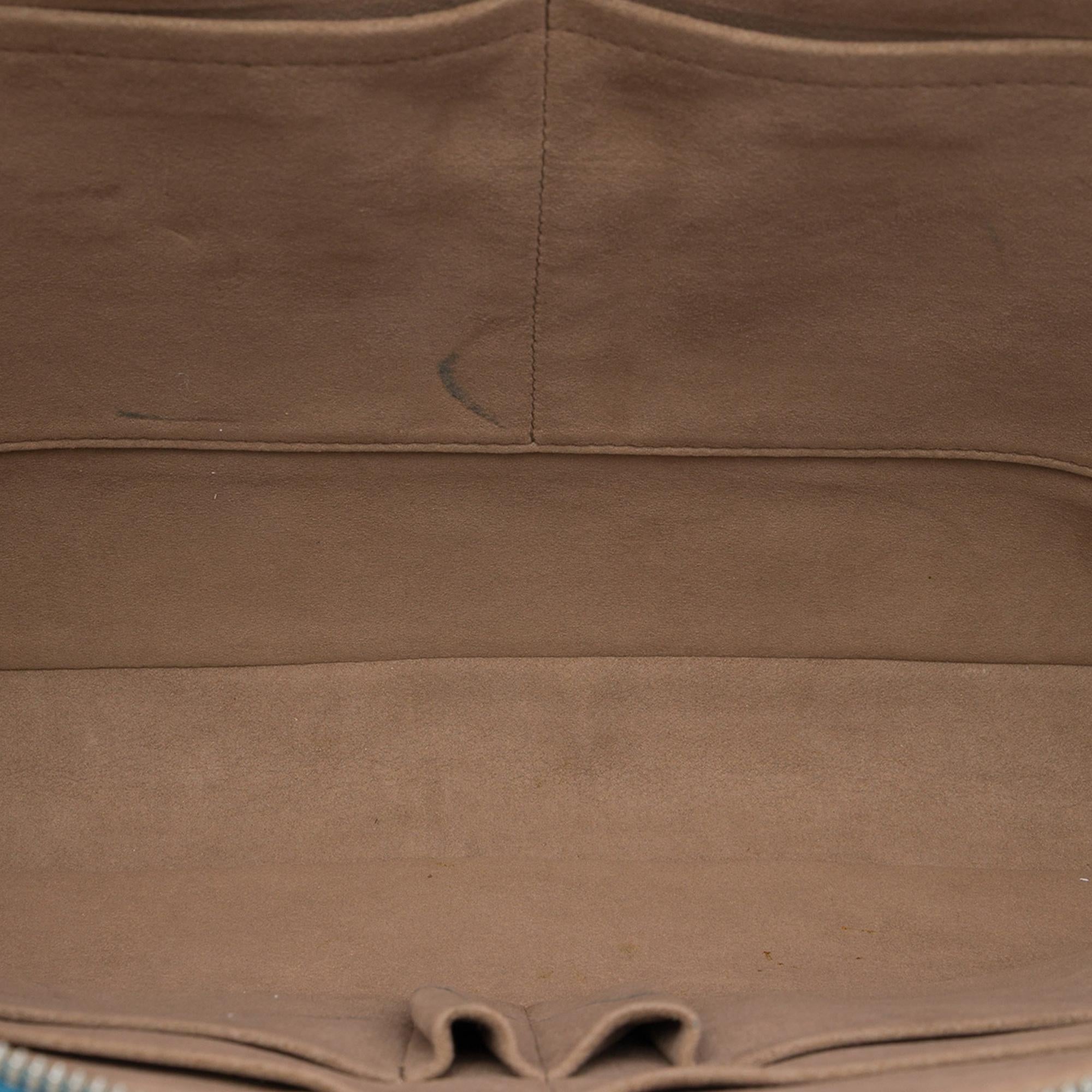 Louis Vuitton Grained Calfskin Porte Documents Voyage