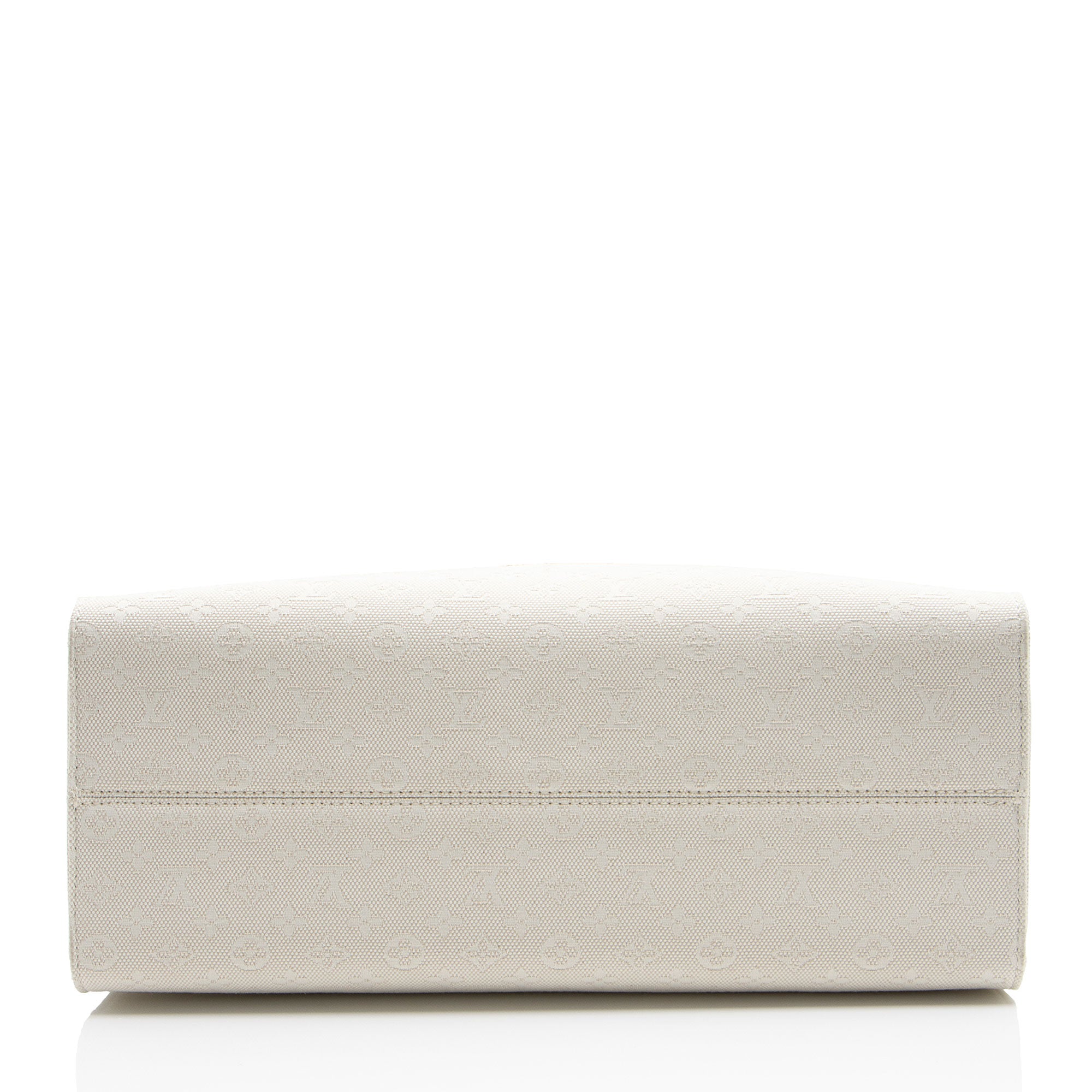 Louis Vuitton Monogram Jacquard Tuffetage Hamptons Onthego GM Tote