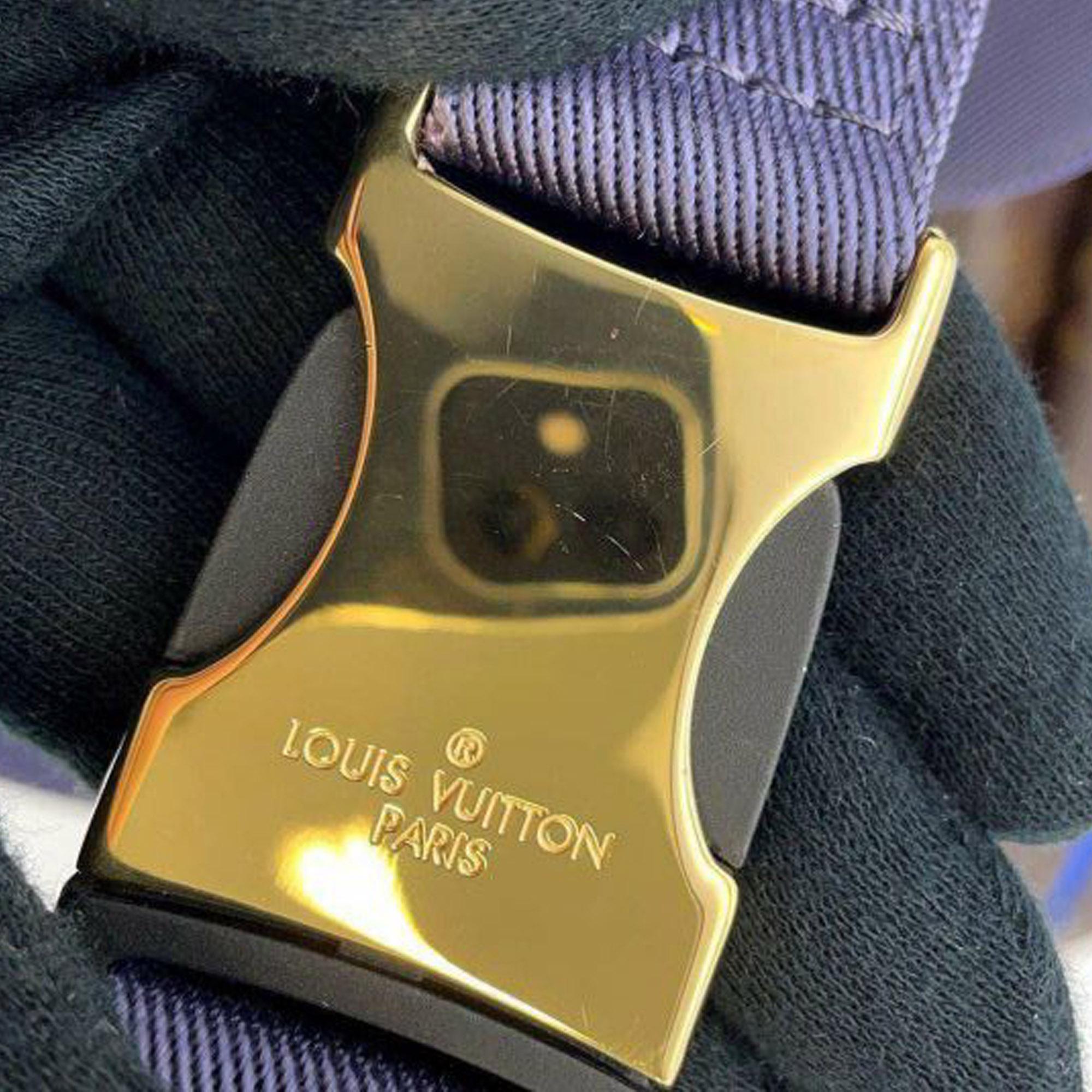 Louis Vuitton Kim Jones Monogram Taiga Bumbag (SHG-DoPq7R)