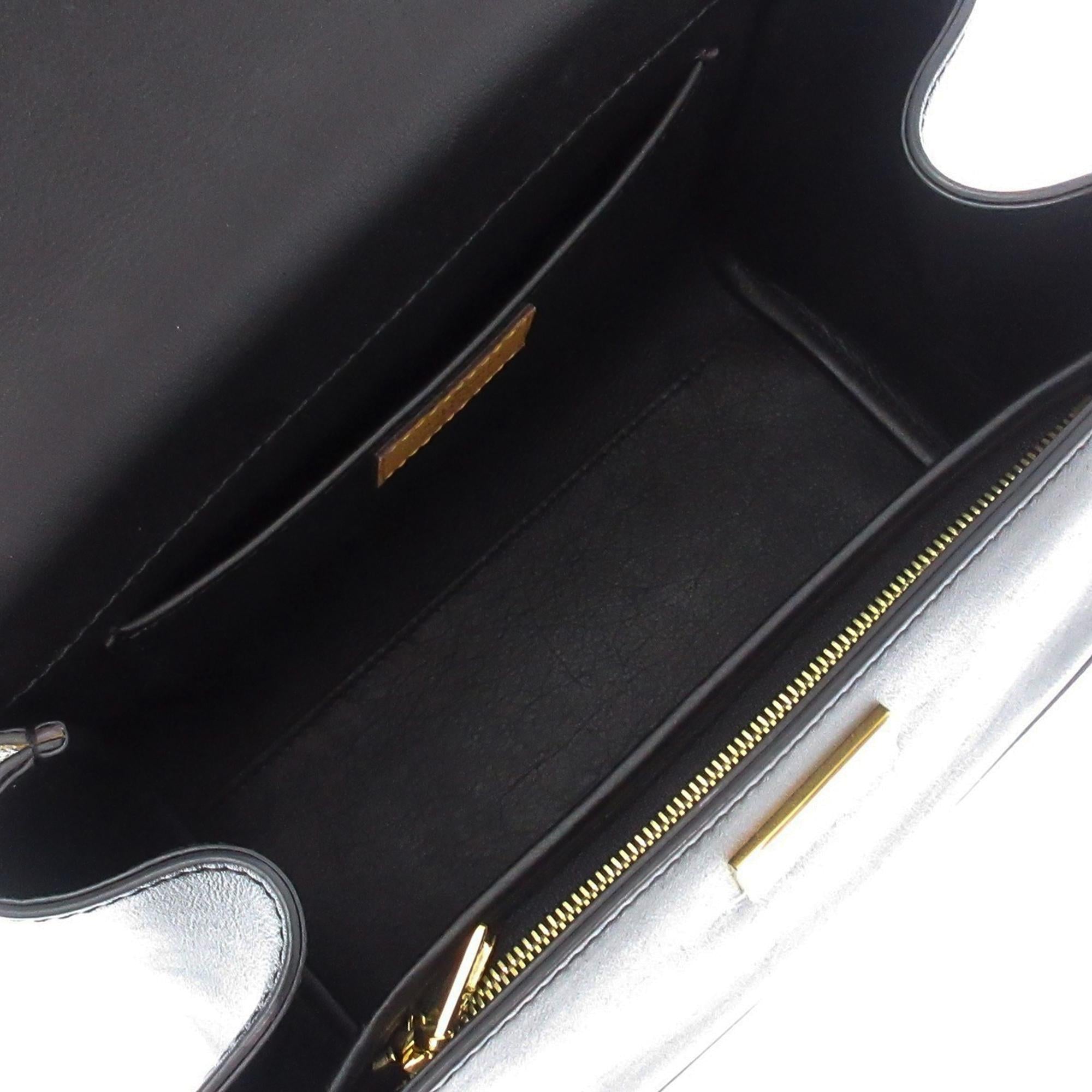 Louis Vuitton LV Arch Satchel (SHG-5WqaX0)