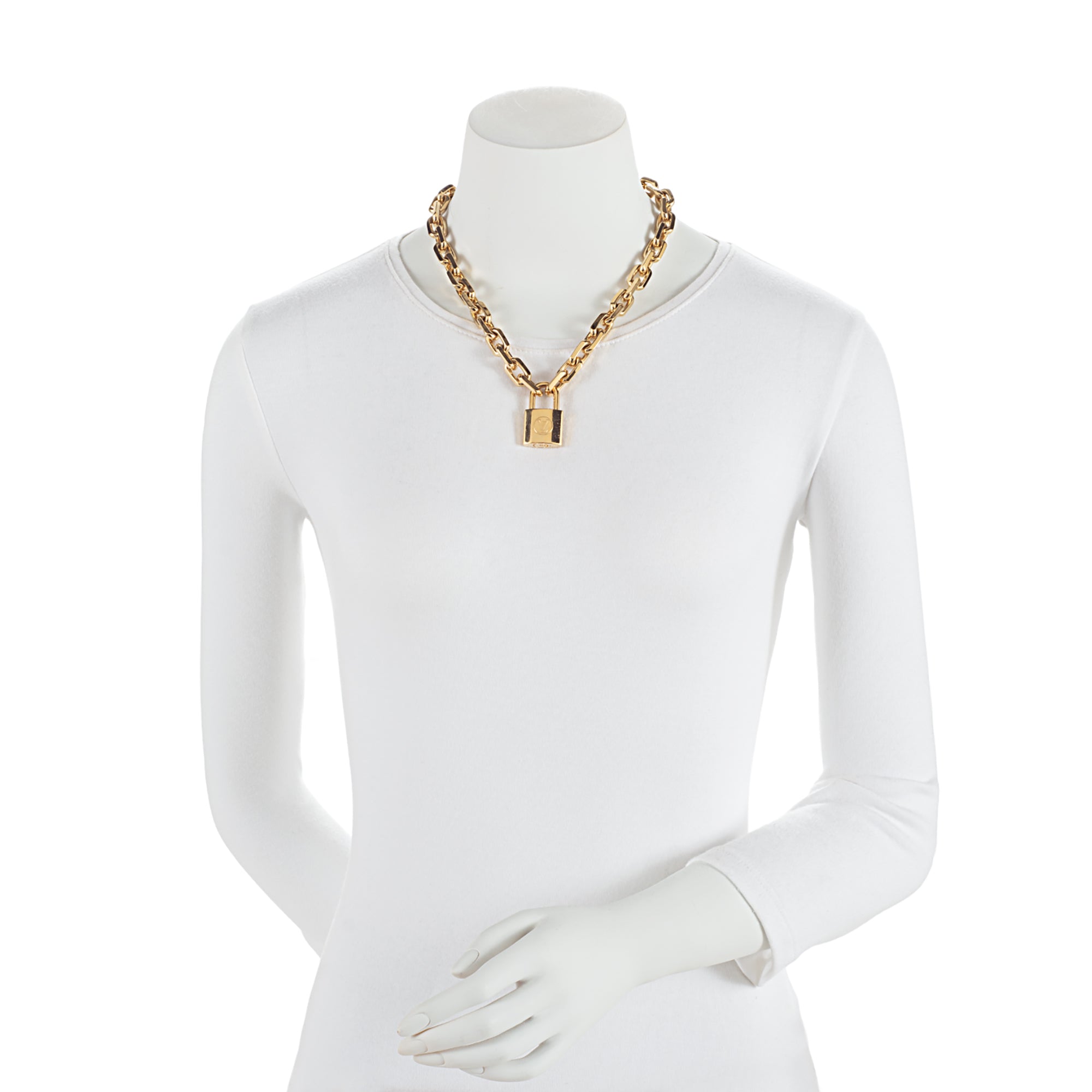 Louis Vuitton LV Edge Cadenas Necklace (SHF-asaWvT)