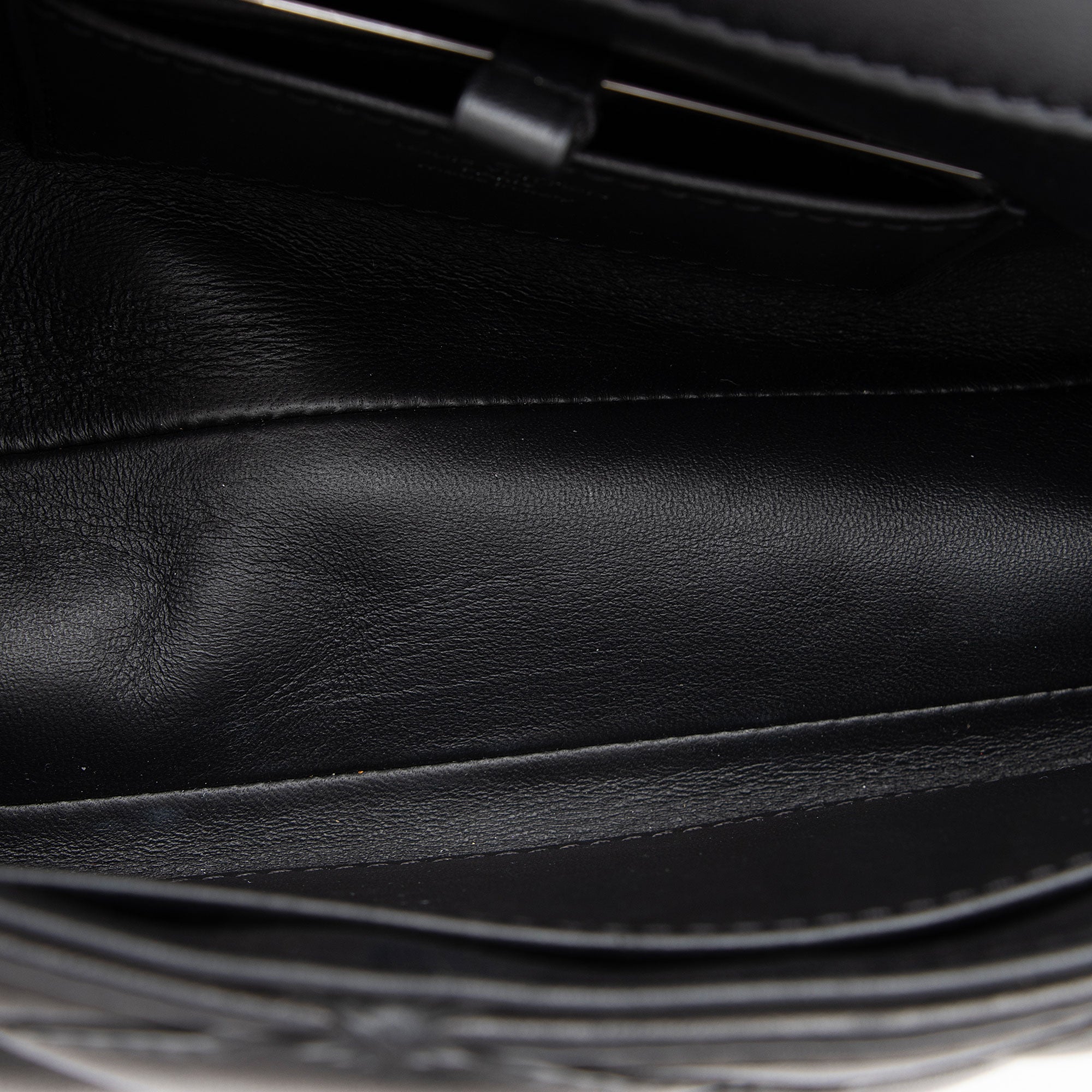 Louis Vuitton Lambskin Studded GO-14 PM Shoulder Bag (SHF-qLBOWs)