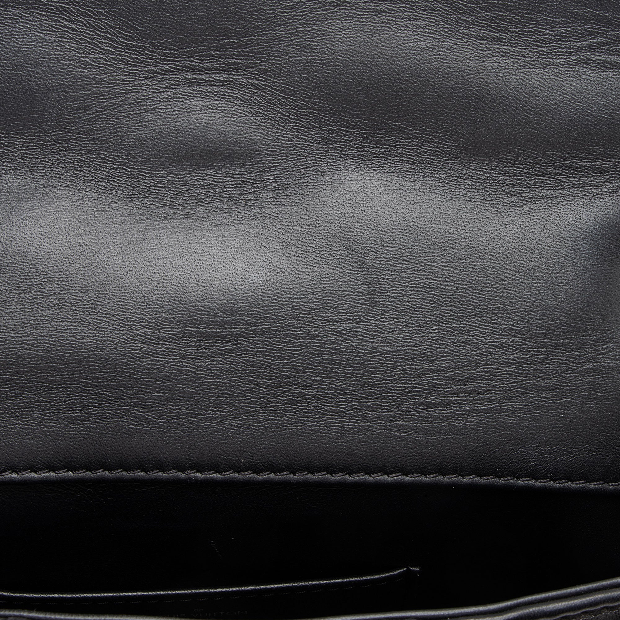 Louis Vuitton Lambskin Studded GO-14 PM Shoulder Bag (SHF-qLBOWs)