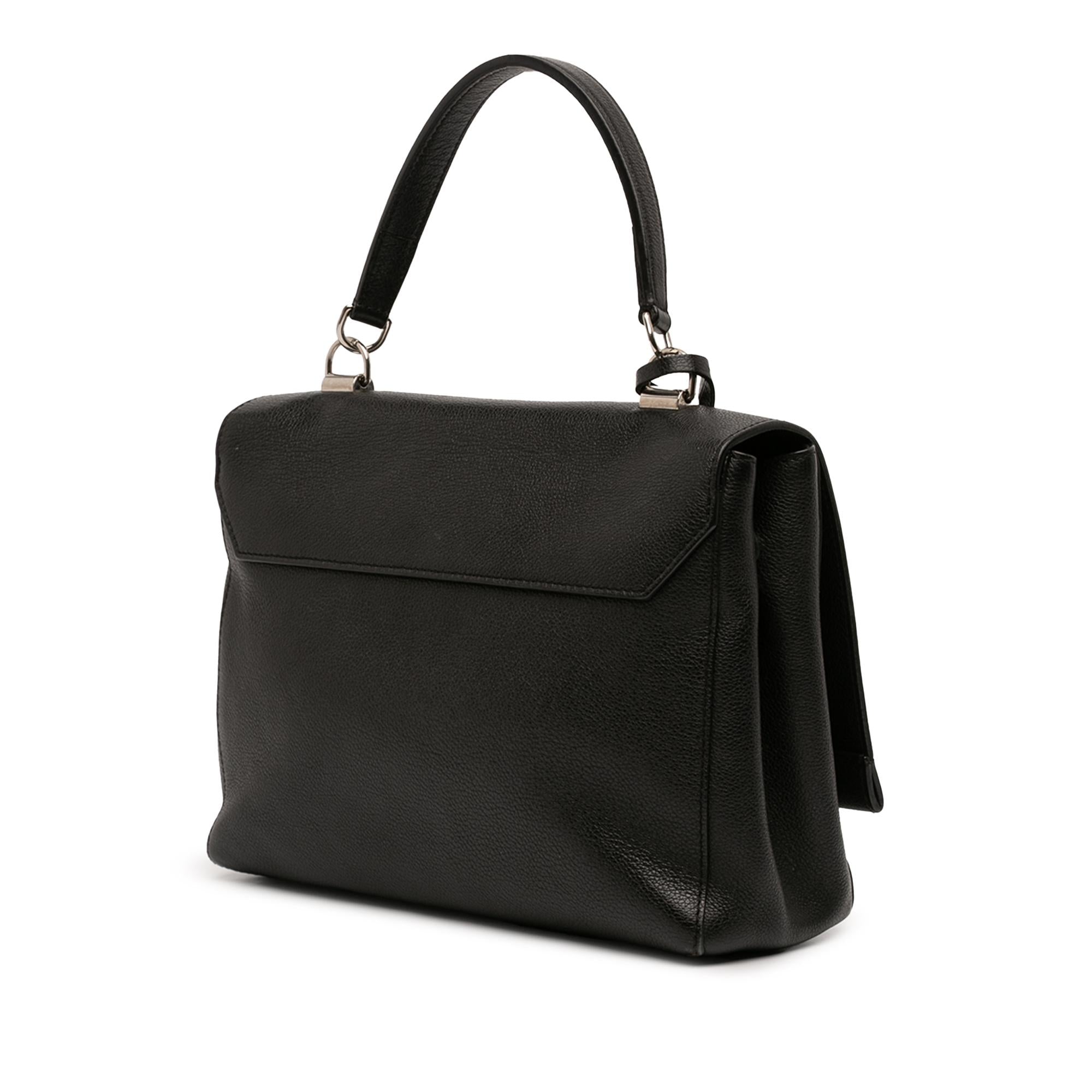 Louis Vuitton Leather Lockme II