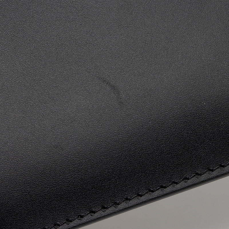 Louis Vuitton Leather Neverfull MM Pochette (SHF-zL0GDR)