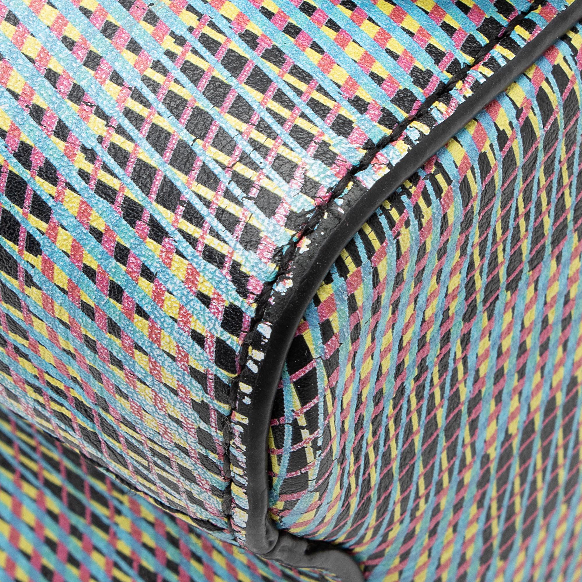 Louis Vuitton Leather Pop Twist MM Shoulder Bag (SHF-23070)