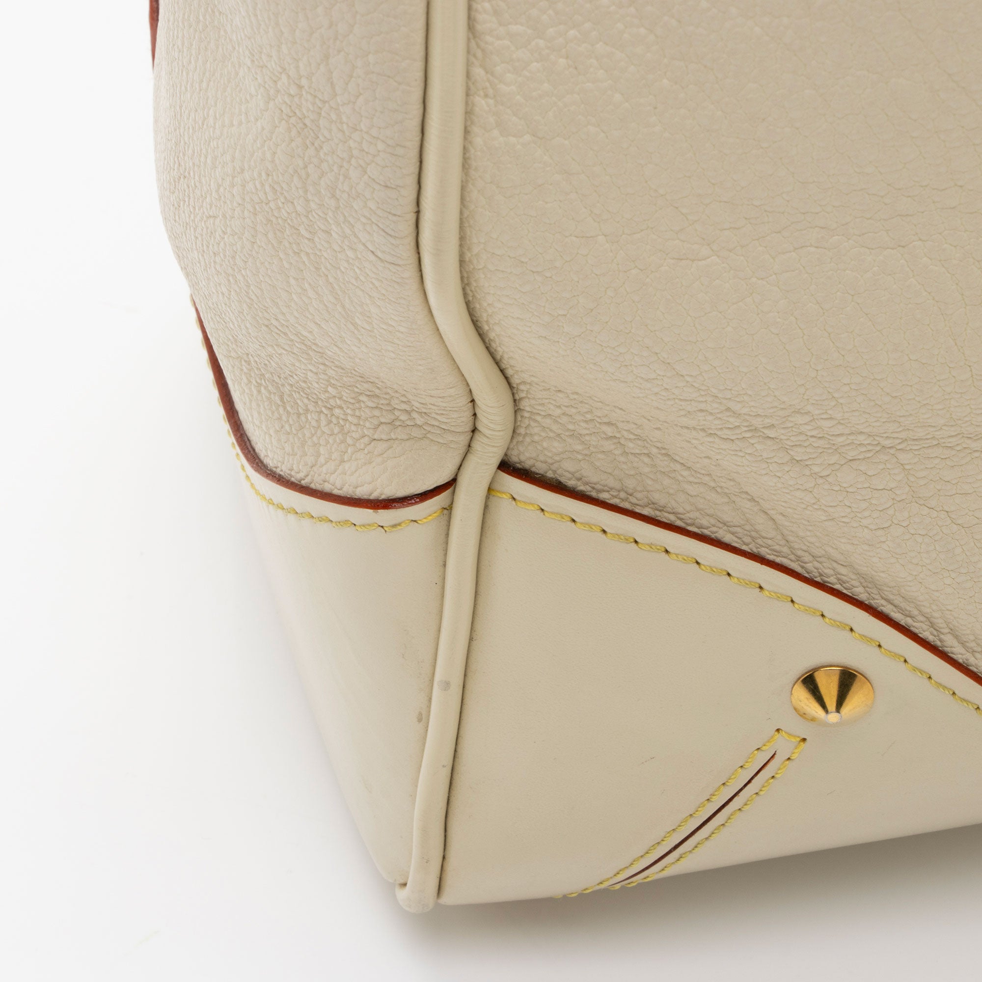 Louis Vuitton Leather Suhali Le Majestueux Tote (SHF-yBJEyy)