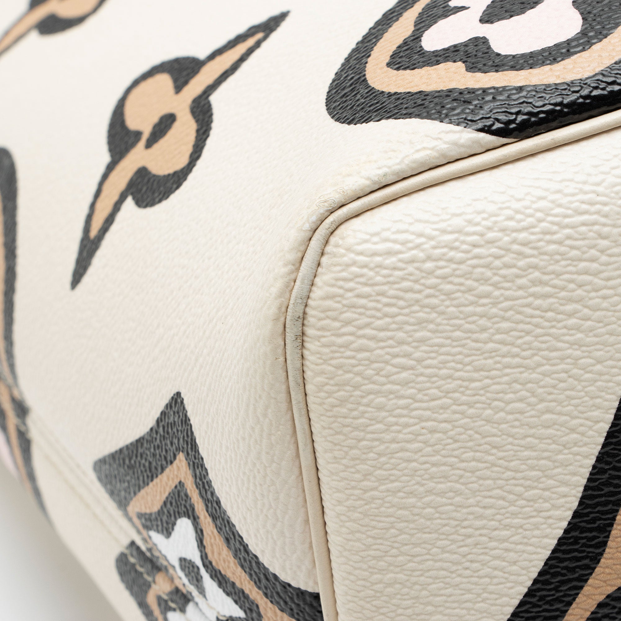 Louis Vuitton Limited Edition Giant Monogram Canvas Wild At Heart Neverfull MM Tote