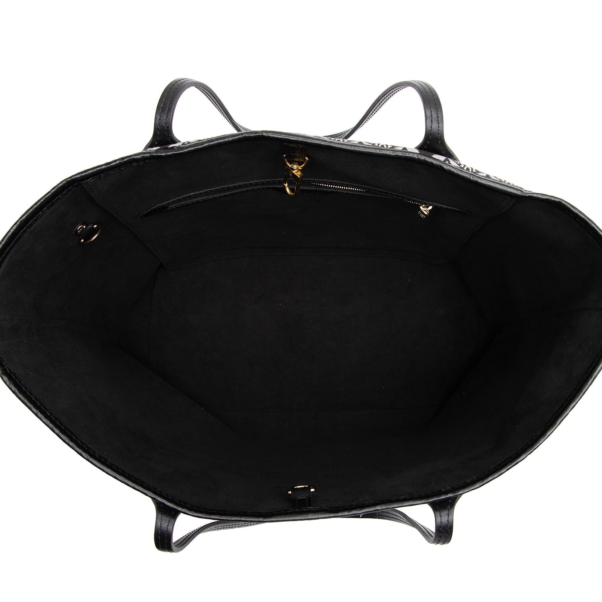 Louis Vuitton Limited Edition Jacquard Since 1854 Neverfull MM Tote (SHF-IyfhpK)