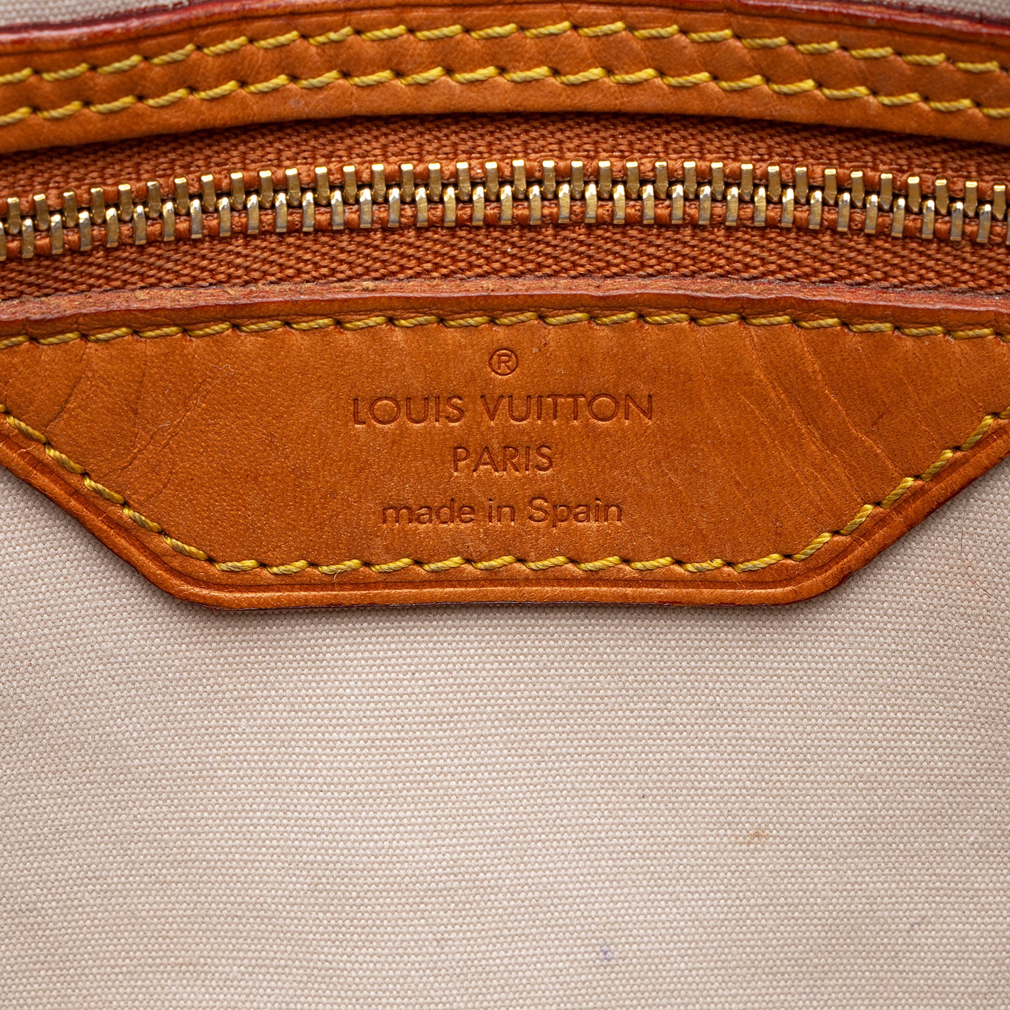 Louis Vuitton Limited Edition Monogram Canvas Dentelle Batignolles Horizontal Tote