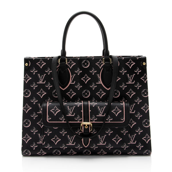 Louis Vuitton Limited Edition Monogram Canvas Fall For You Onthego MM Tote (SHF-5wj4Ba)