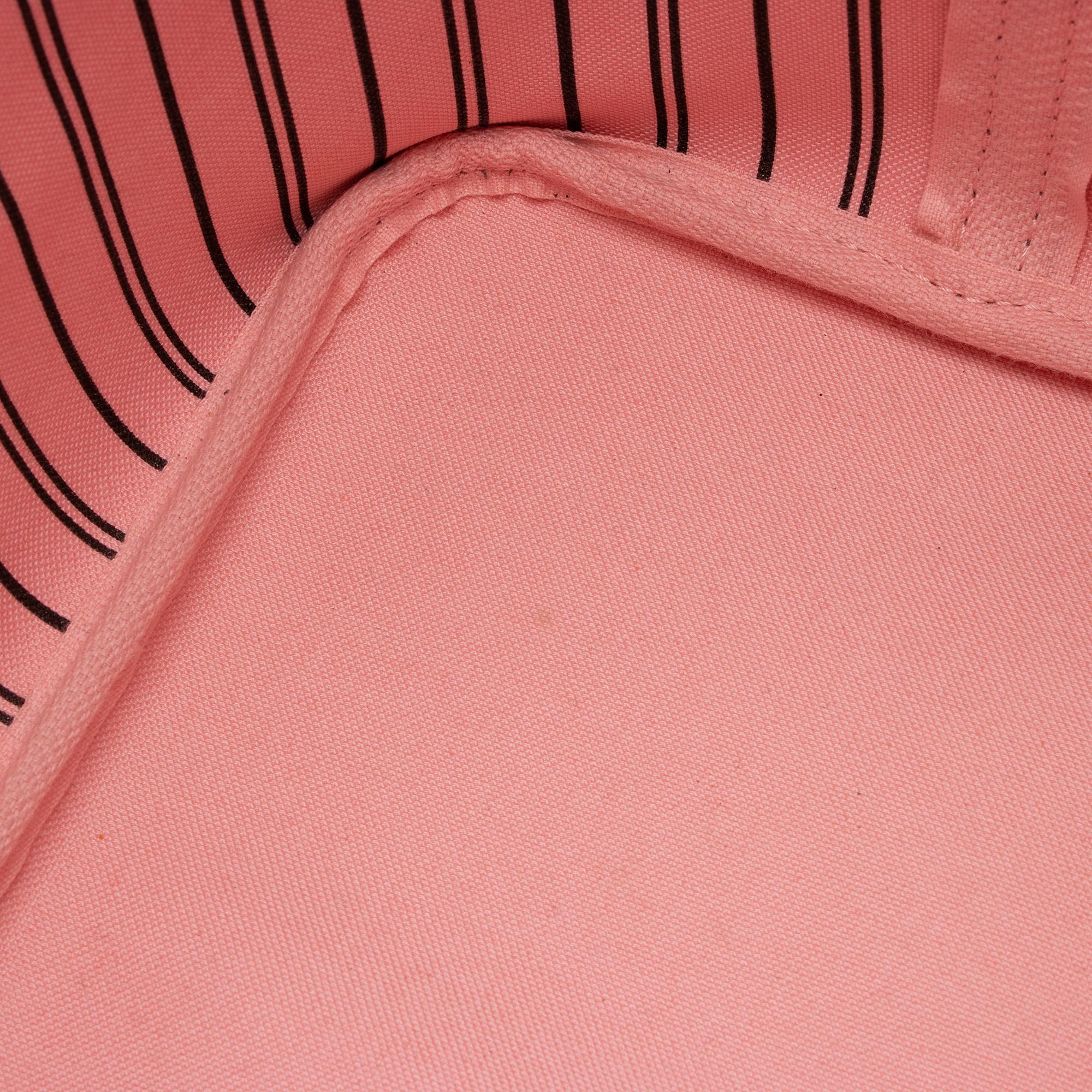 Louis Vuitton Limited Edition Monogram Canvas Jungle Dots Neverfull MM Tote (SHF-0Ykiw5)