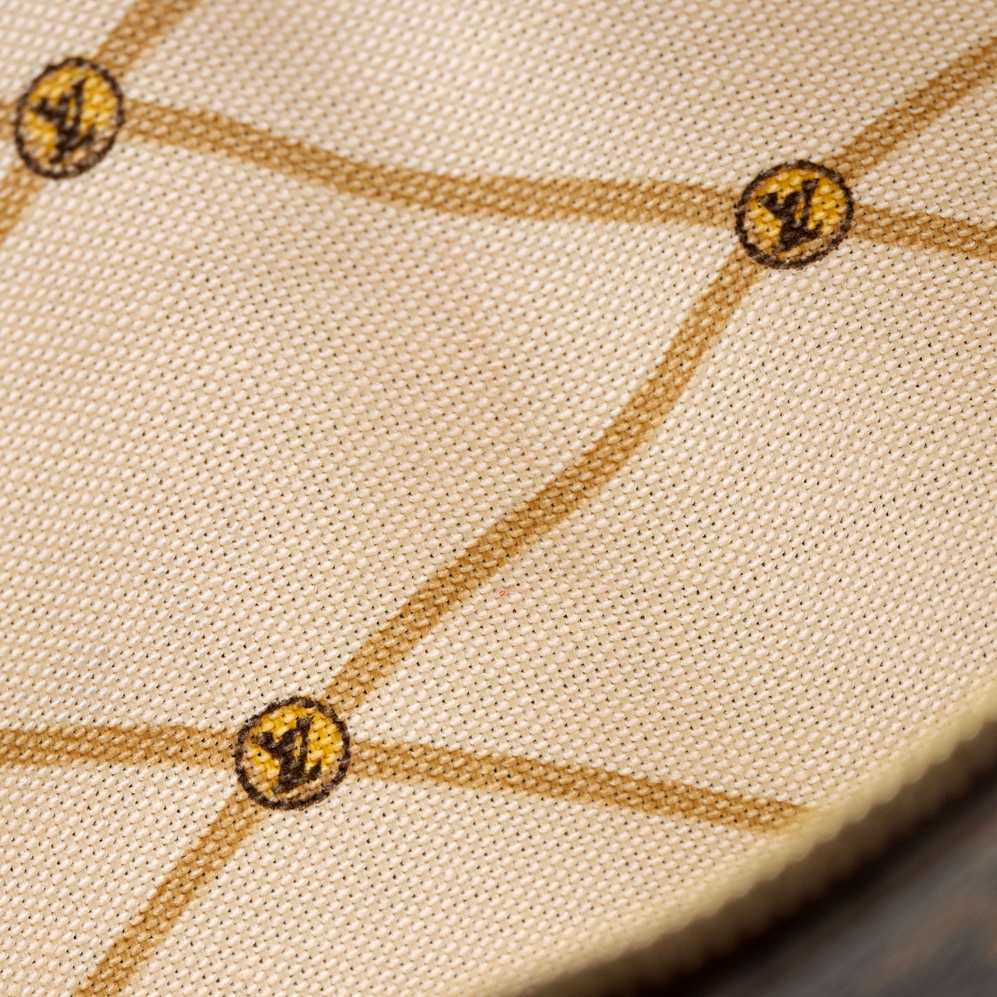 Louis Vuitton Limited Edition Monogram Canvas Summer Trunk Neverfull MM Pochette