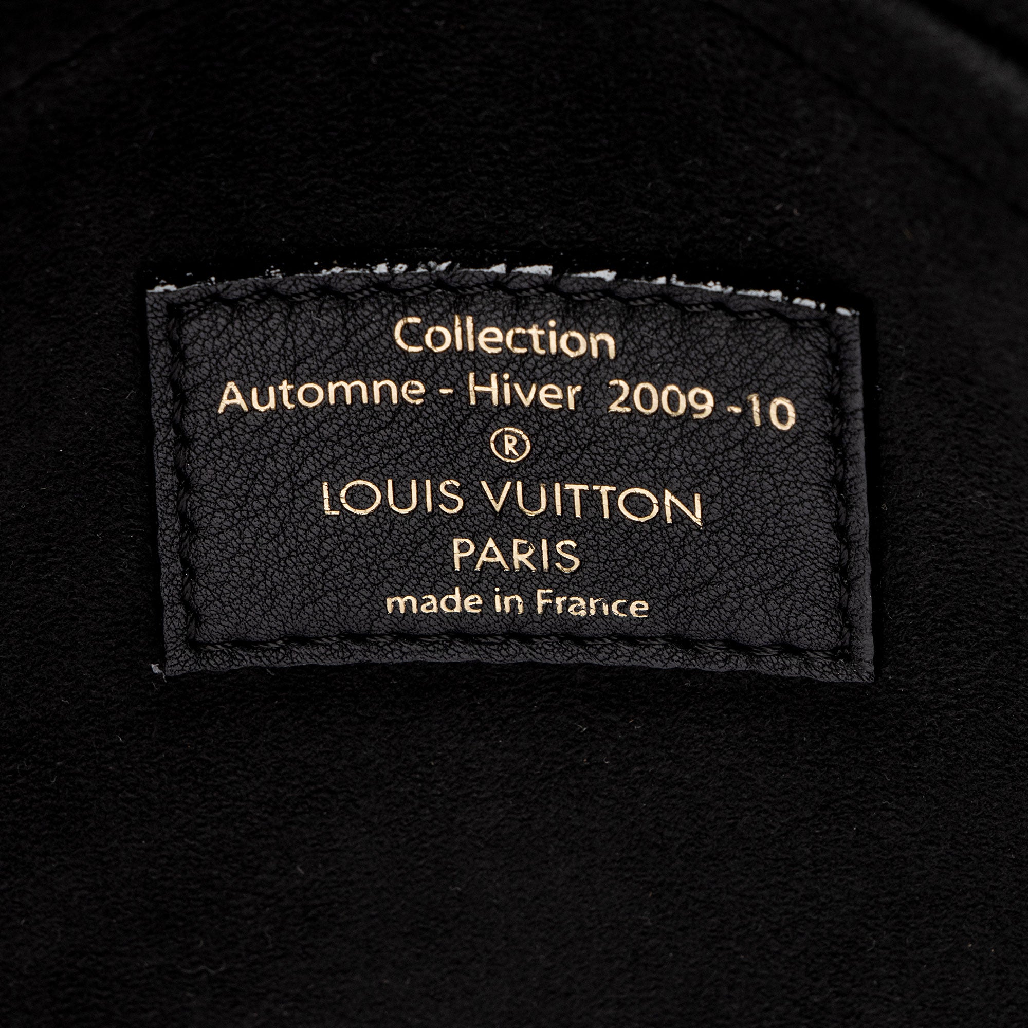 Louis Vuitton Limited Edition Monogram Eclipse Alma Satchel (SHF-dHcEEA)