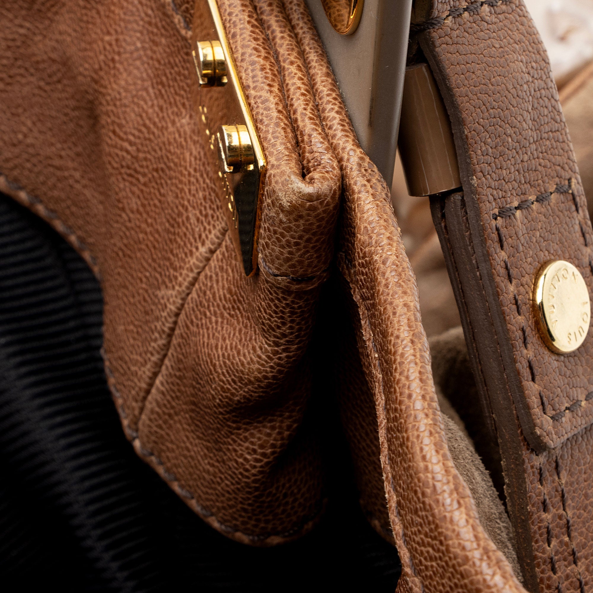 Louis Vuitton Limited Edition Monogram Suede Coco Irene Tote (SHF-sLMU05)