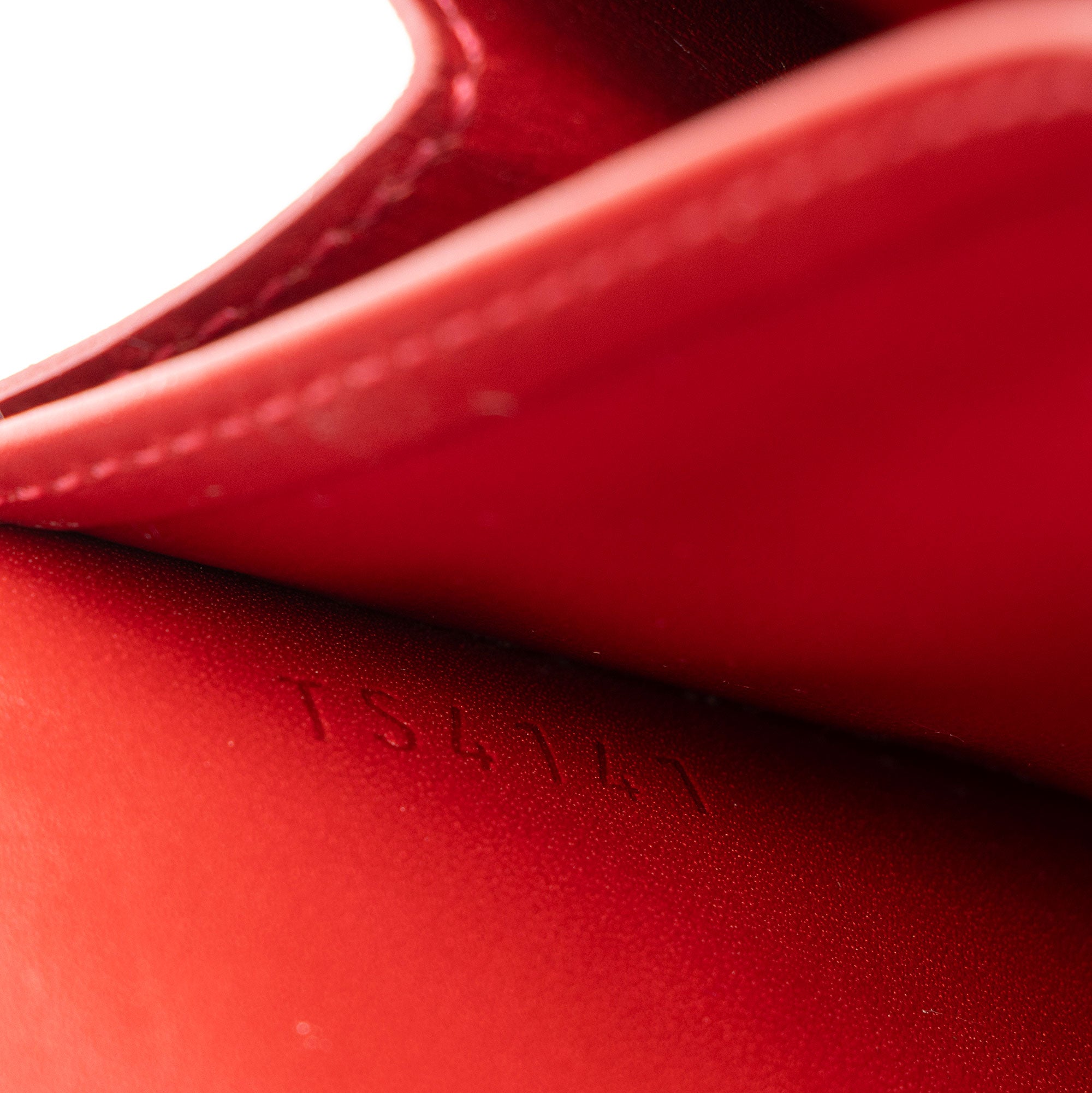 Louis Vuitton Limited Edition Monogram Vernis Rayures Sarah Wallet (SHF-td1Cfq)