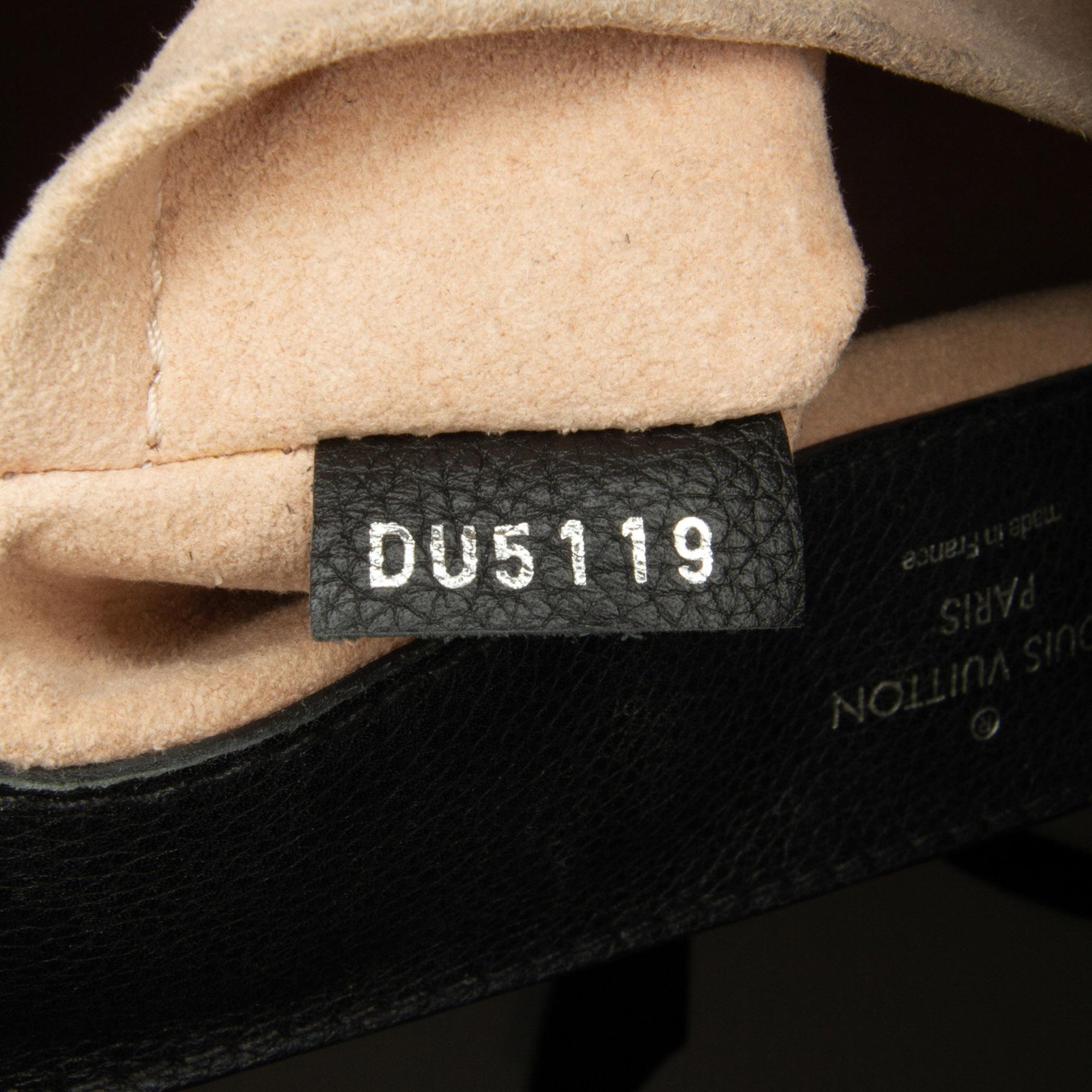 Louis Vuitton LockMe Ever BB (SHG-d8jTQQ)