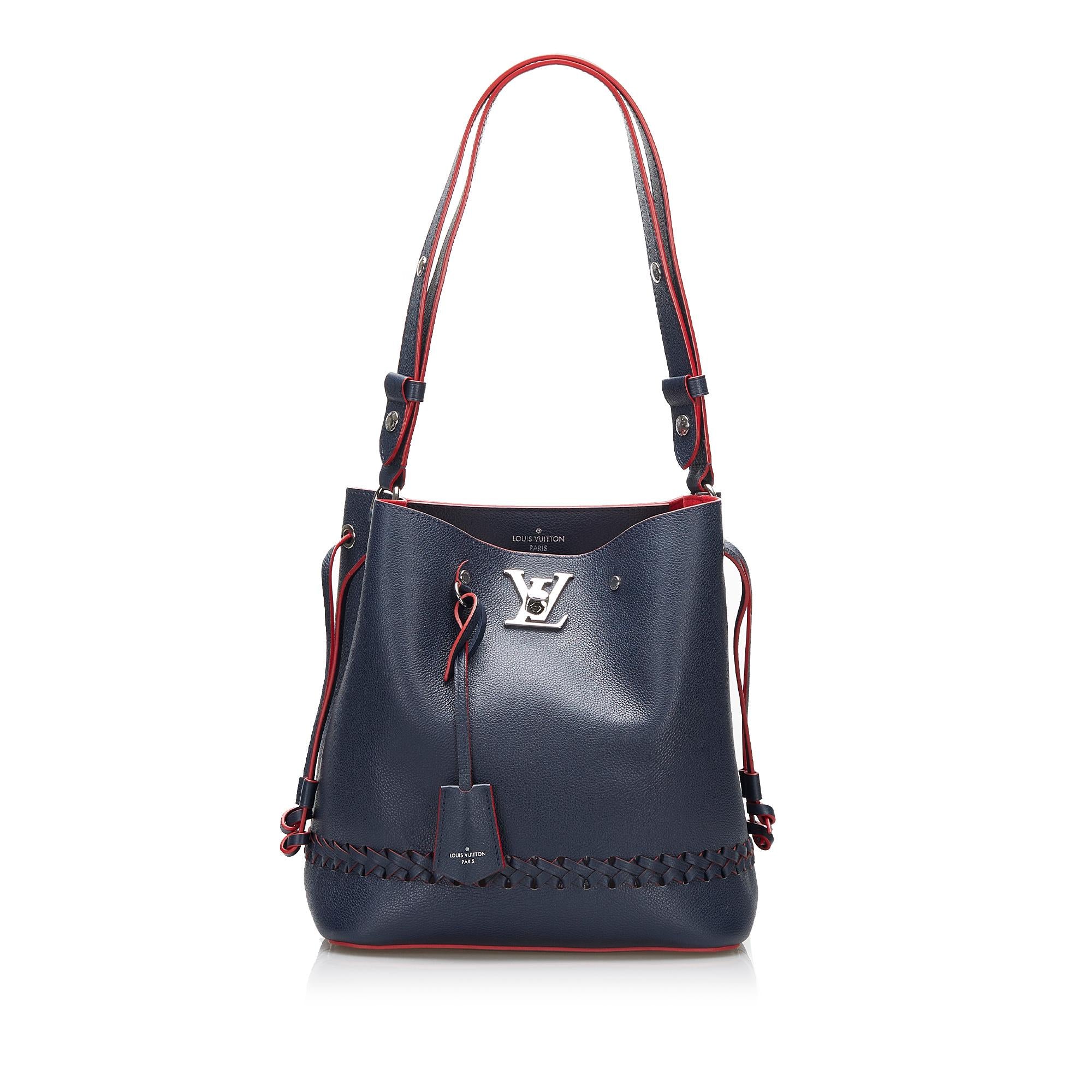 Louis Vuitton Lockme Braided Bucket Bag (SHG-xiGyxc)