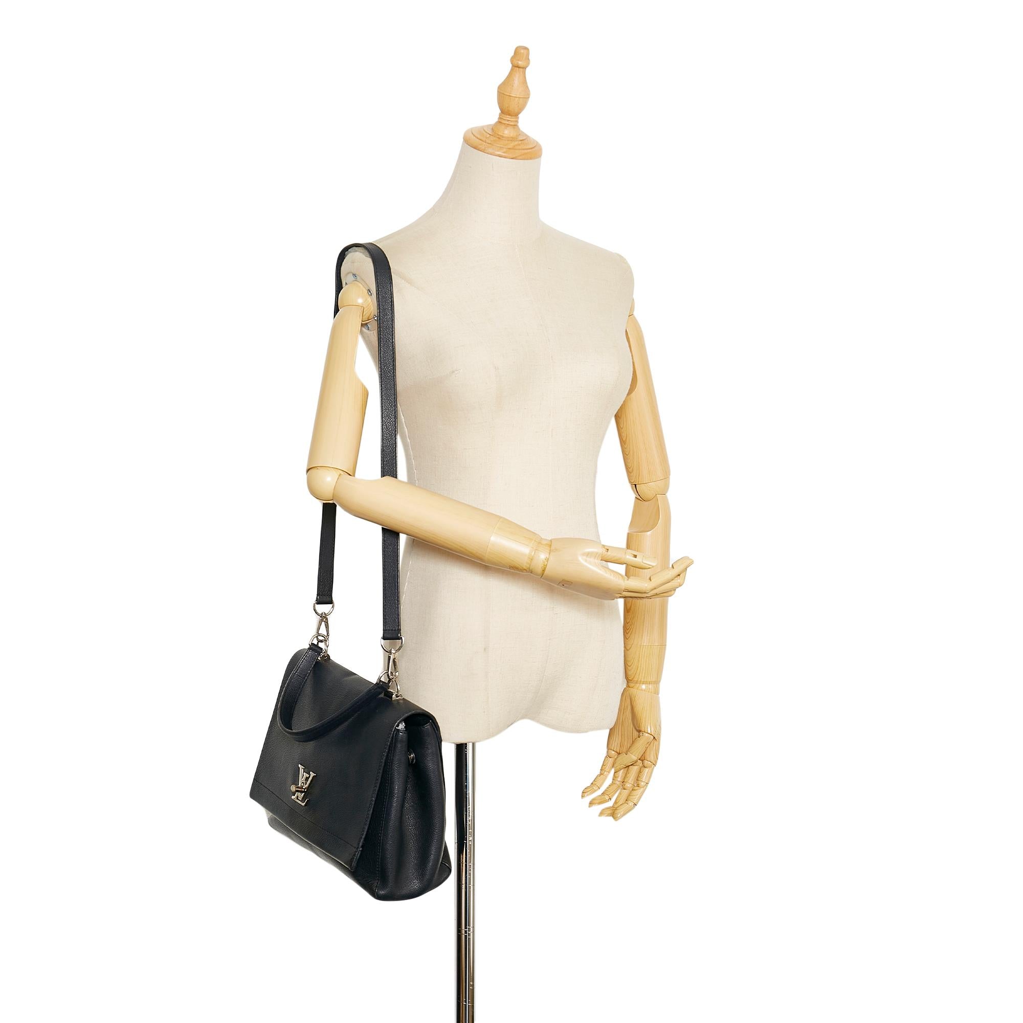 Louis Vuitton Lockme II (SHG-37682)