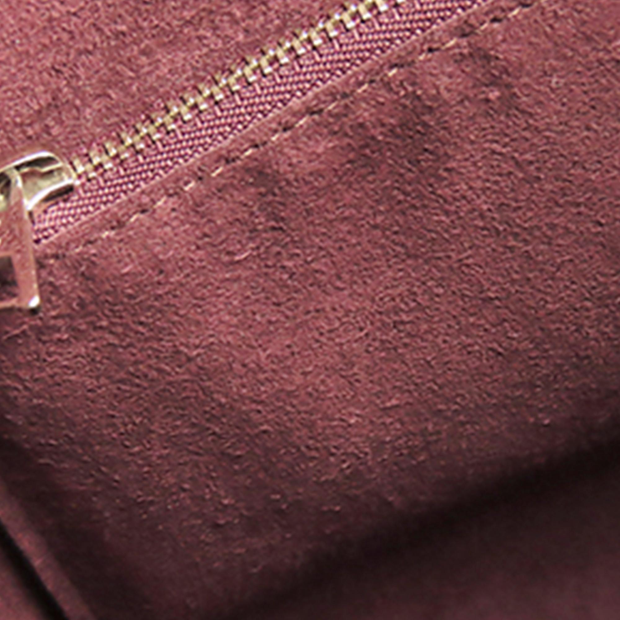 Louis Vuitton Louis Vuitton Freedom Satchel (SHG-bbYBza)